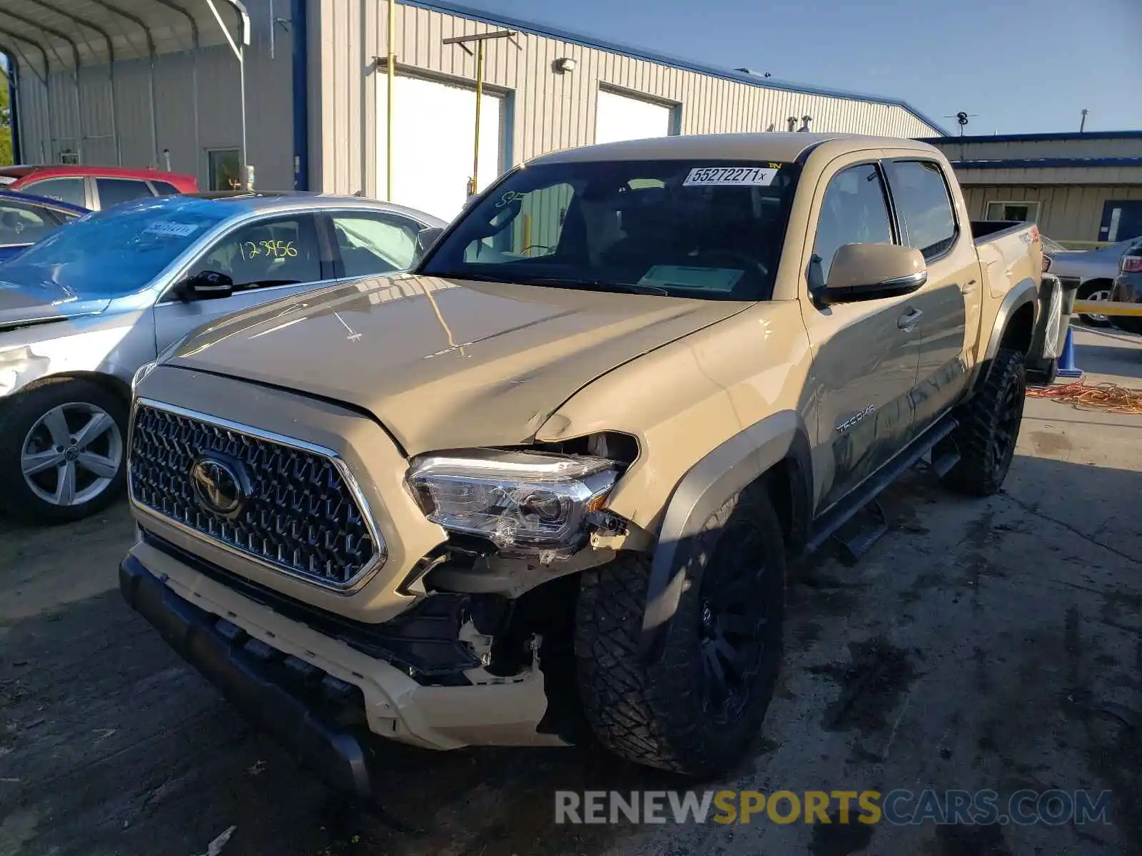 2 Photograph of a damaged car 5TFCZ5AN2KX178495 TOYOTA TACOMA 2019