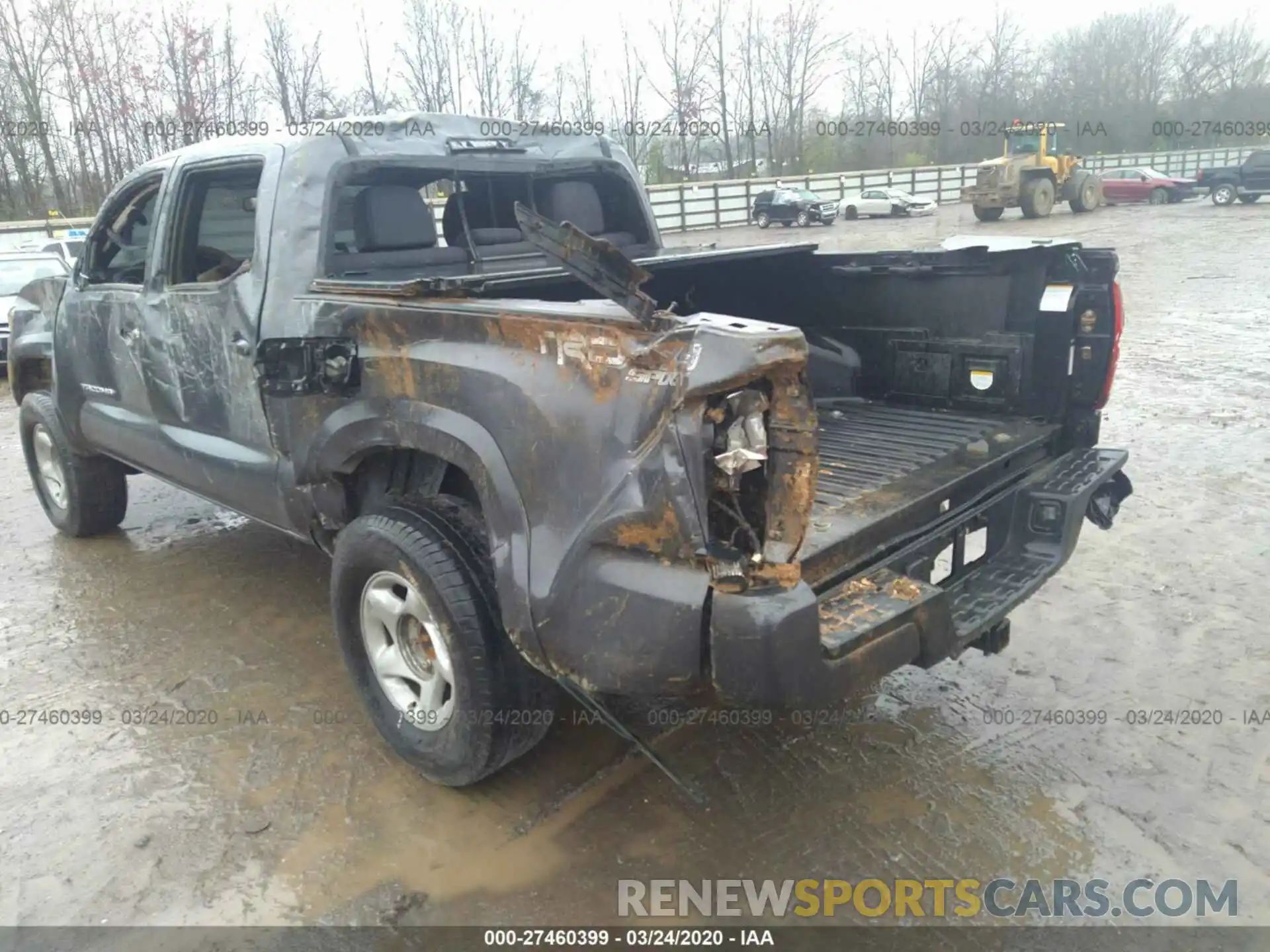 3 Photograph of a damaged car 5TFCZ5AN2KX181753 TOYOTA TACOMA 2019