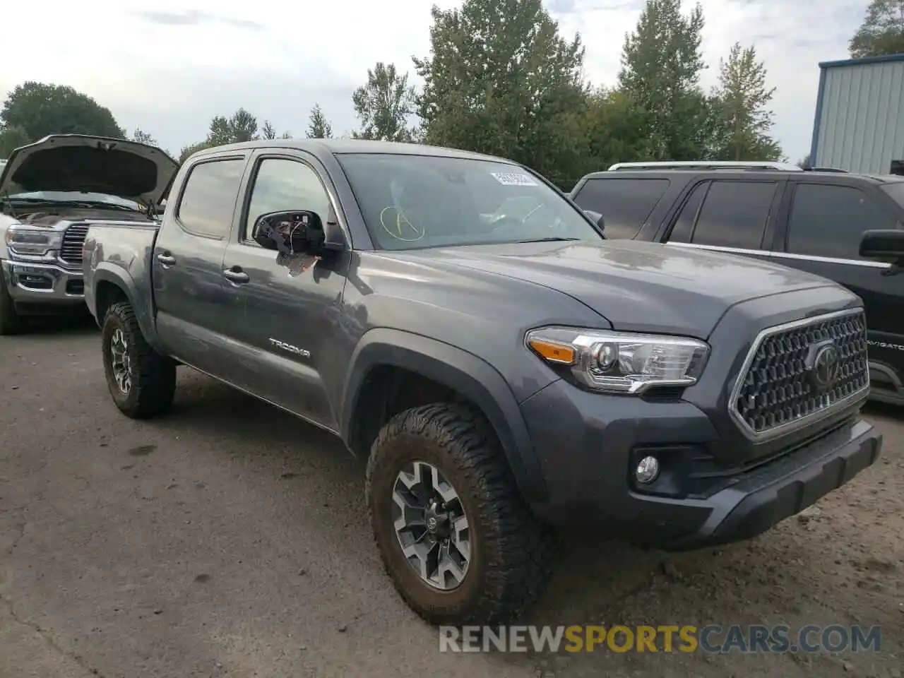 1 Фотография поврежденного автомобиля 5TFCZ5AN2KX184054 TOYOTA TACOMA 2019