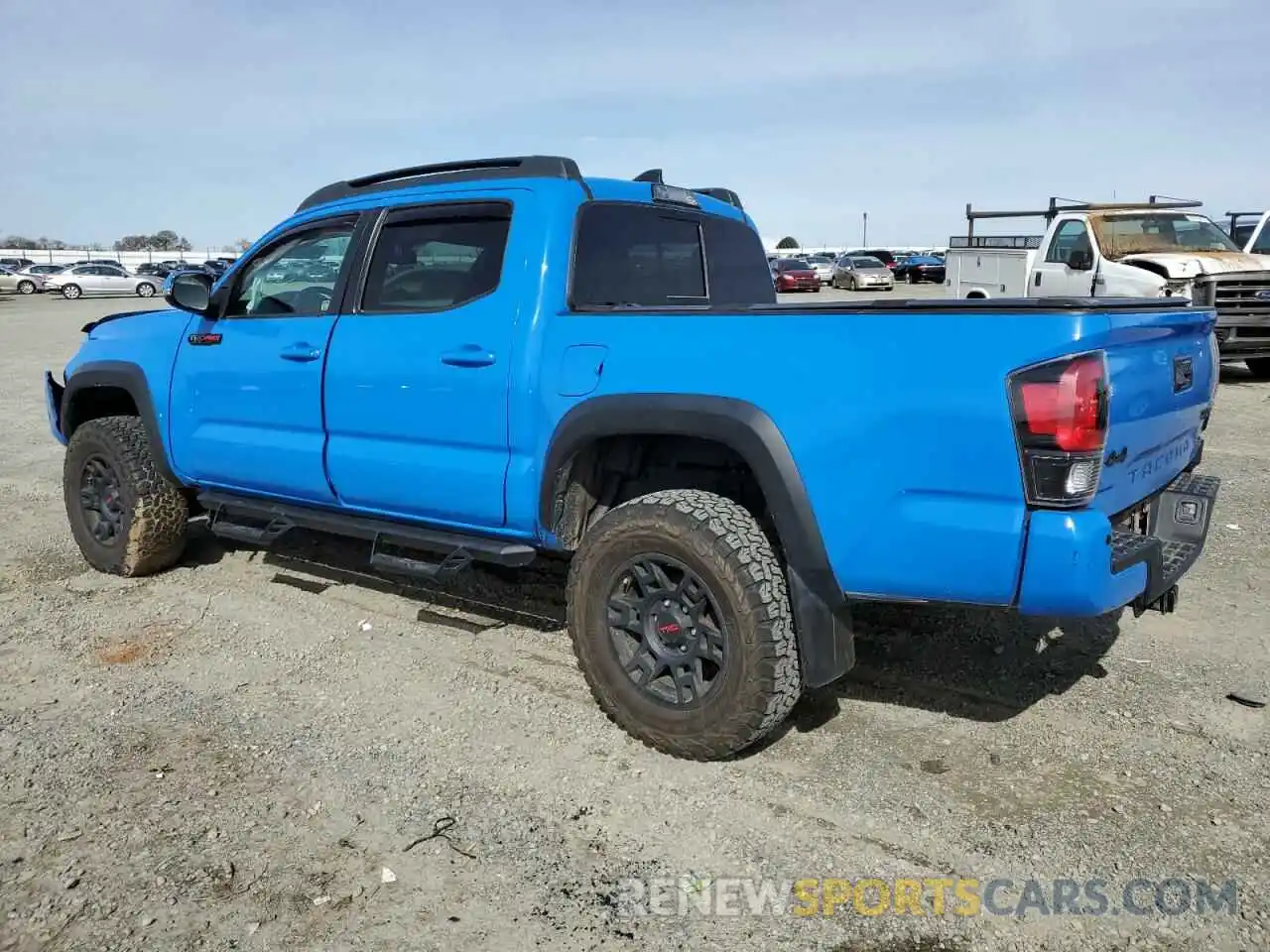 2 Photograph of a damaged car 5TFCZ5AN2KX185897 TOYOTA TACOMA 2019