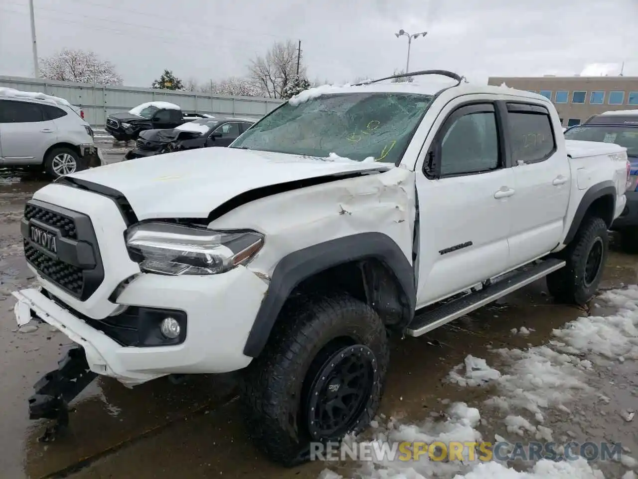 2 Photograph of a damaged car 5TFCZ5AN2KX186001 TOYOTA TACOMA 2019