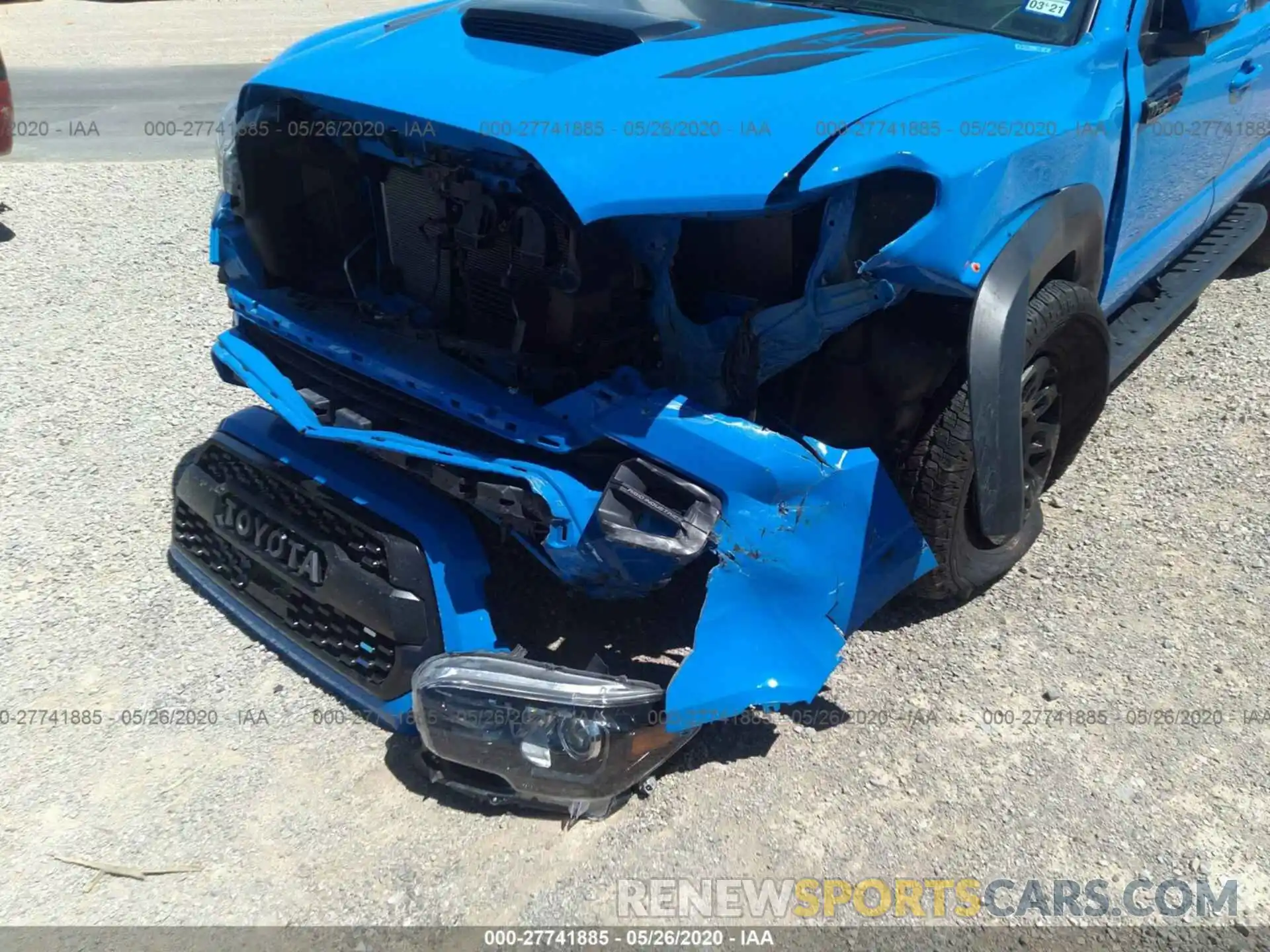 6 Photograph of a damaged car 5TFCZ5AN2KX186693 TOYOTA TACOMA 2019