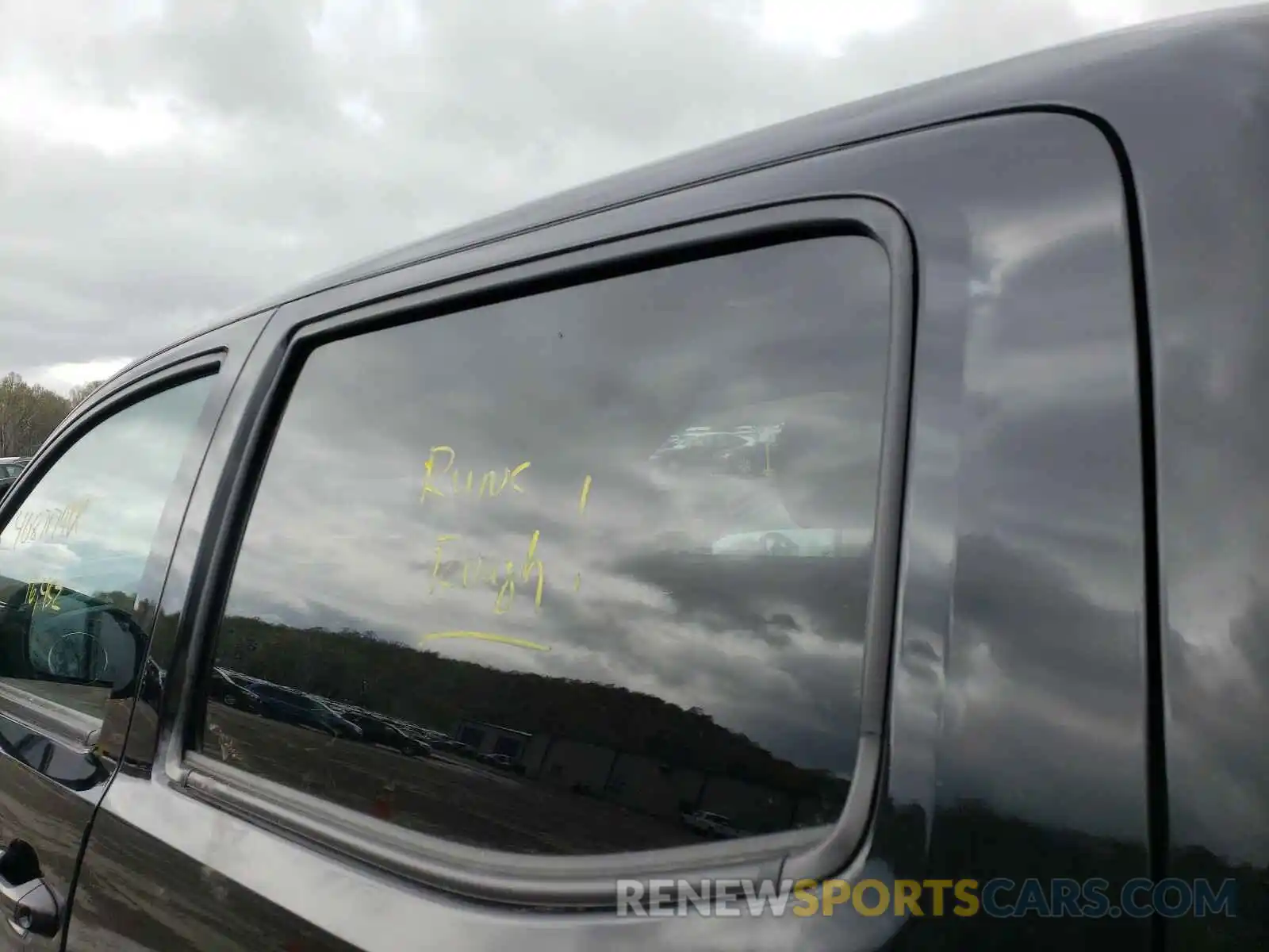 9 Photograph of a damaged car 5TFCZ5AN2KX191120 TOYOTA TACOMA 2019