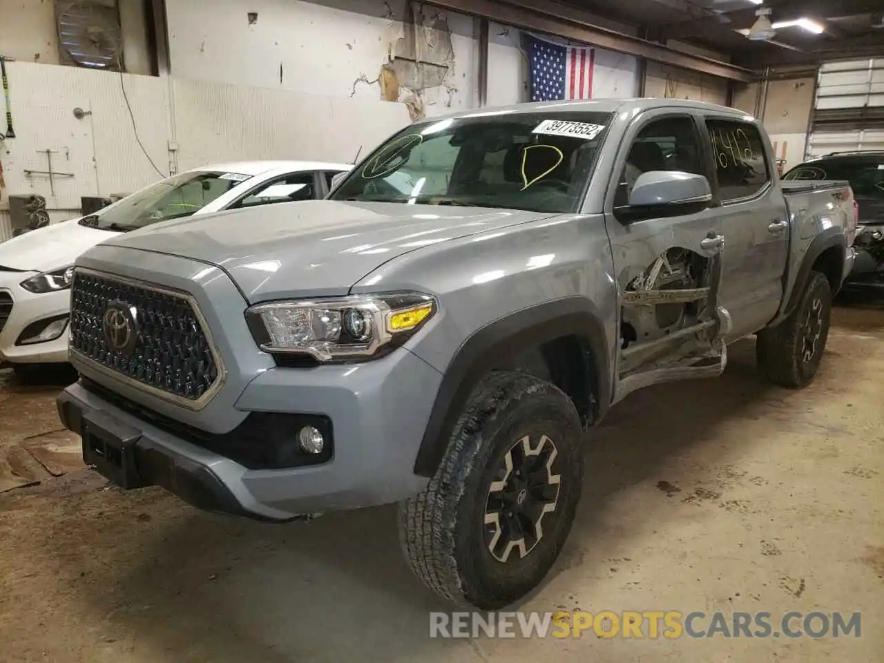 2 Photograph of a damaged car 5TFCZ5AN2KX191201 TOYOTA TACOMA 2019