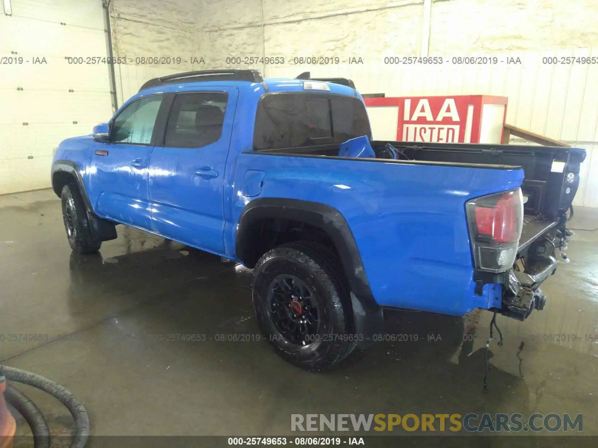 3 Photograph of a damaged car 5TFCZ5AN2KX197273 TOYOTA TACOMA 2019