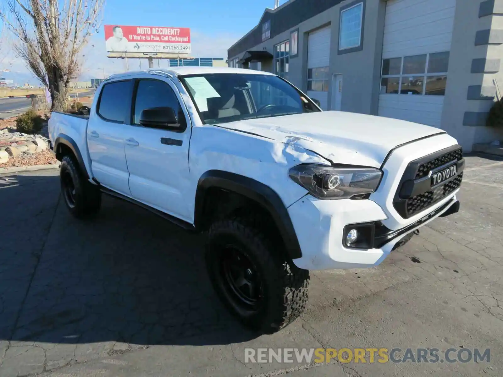 1 Photograph of a damaged car 5TFCZ5AN2KX211026 TOYOTA TACOMA 2019