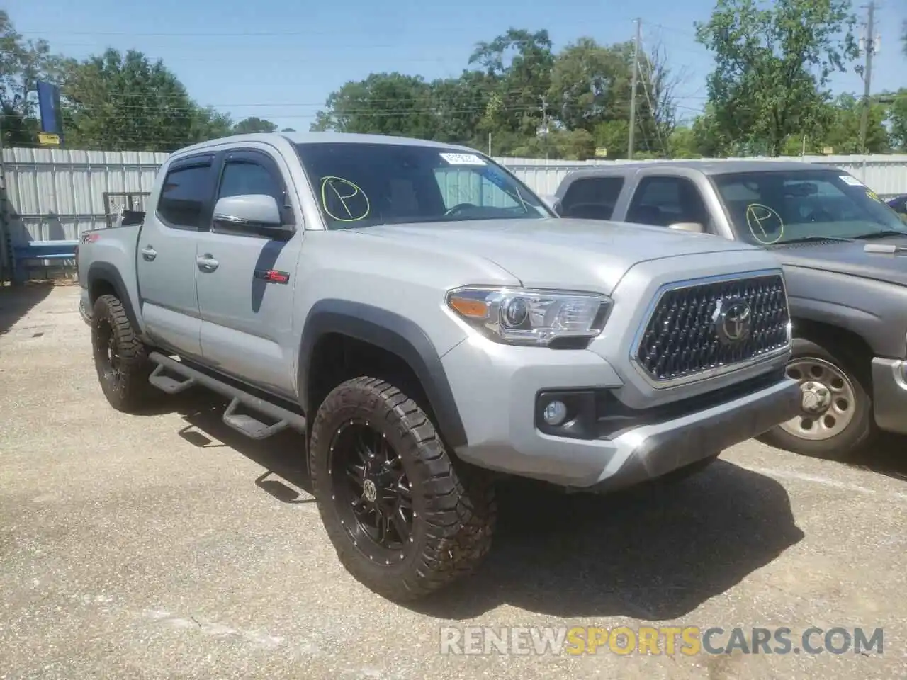 1 Photograph of a damaged car 5TFCZ5AN3KX165898 TOYOTA TACOMA 2019