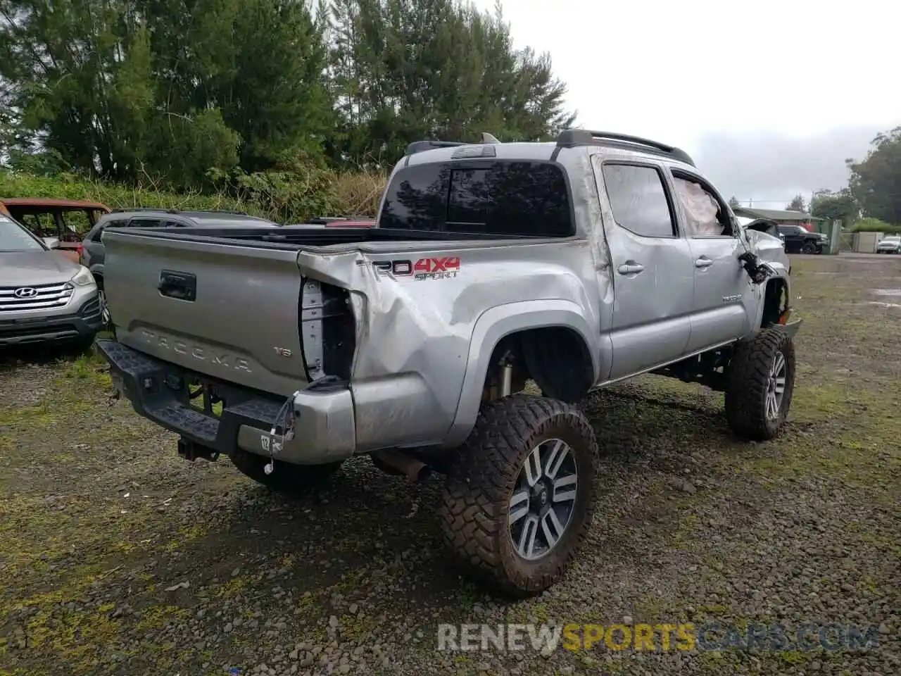 4 Фотография поврежденного автомобиля 5TFCZ5AN3KX169823 TOYOTA TACOMA 2019