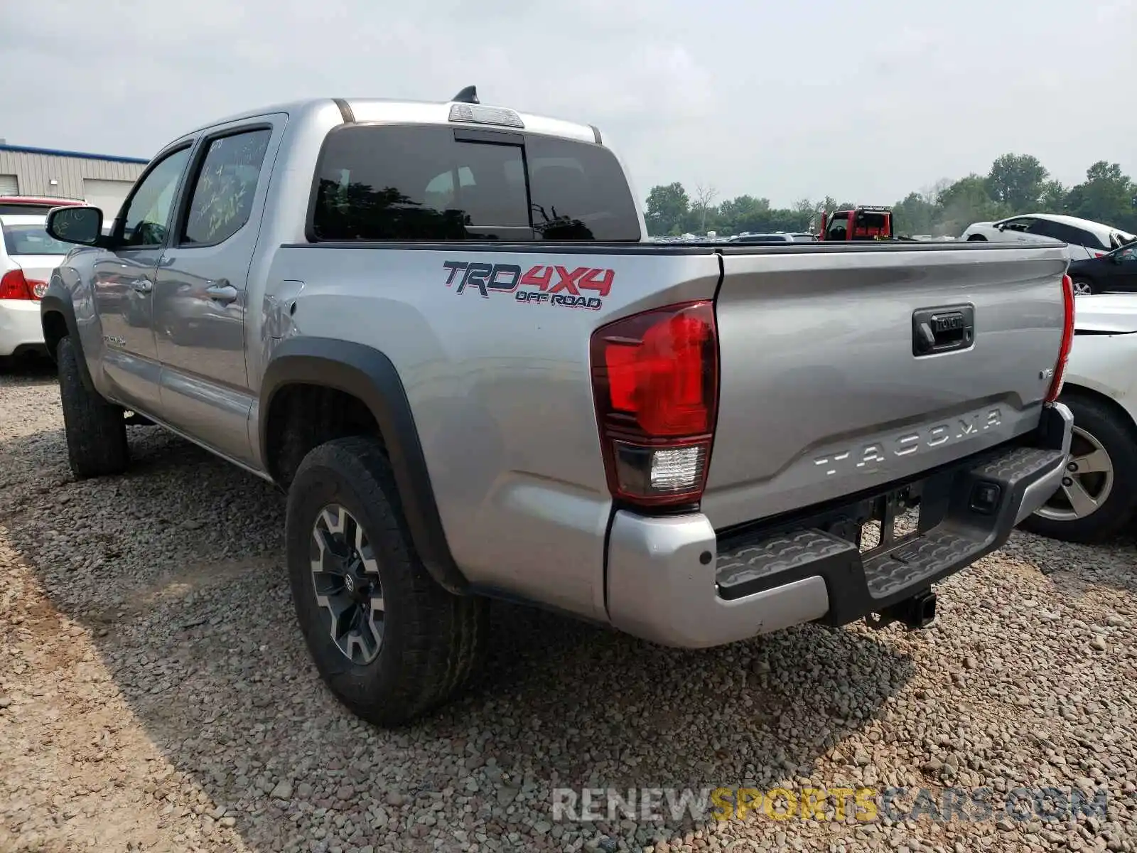 3 Photograph of a damaged car 5TFCZ5AN3KX171913 TOYOTA TACOMA 2019