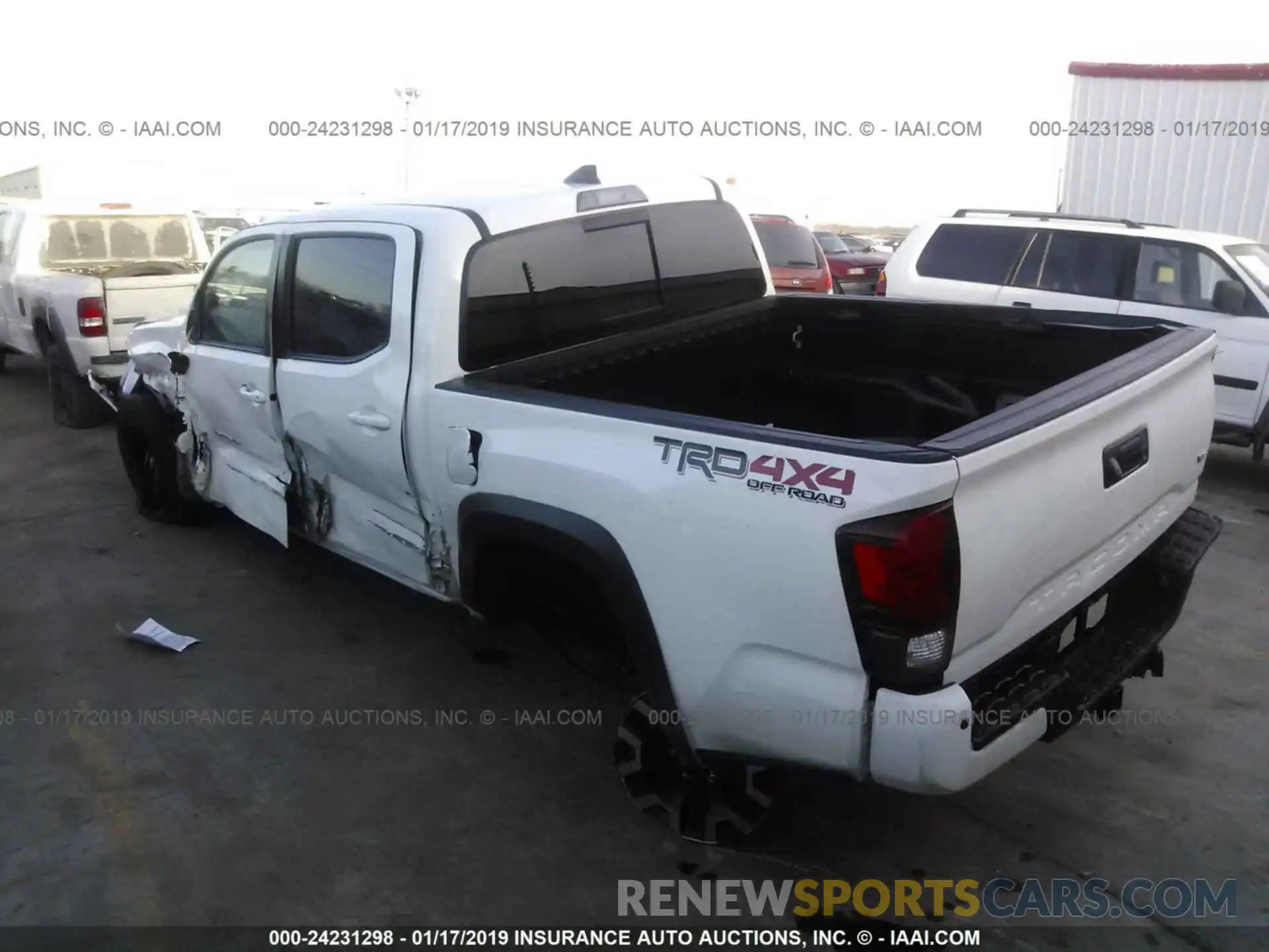 3 Photograph of a damaged car 5TFCZ5AN3KX172611 TOYOTA TACOMA 2019