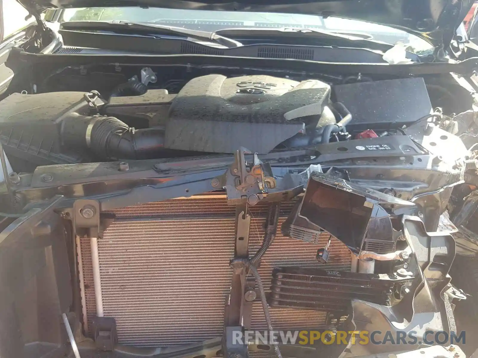 7 Photograph of a damaged car 5TFCZ5AN3KX175122 TOYOTA TACOMA 2019