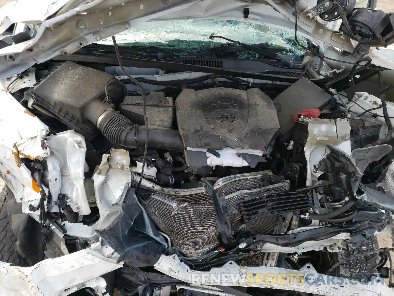 7 Фотография поврежденного автомобиля 5TFCZ5AN3KX176027 TOYOTA TACOMA 2019