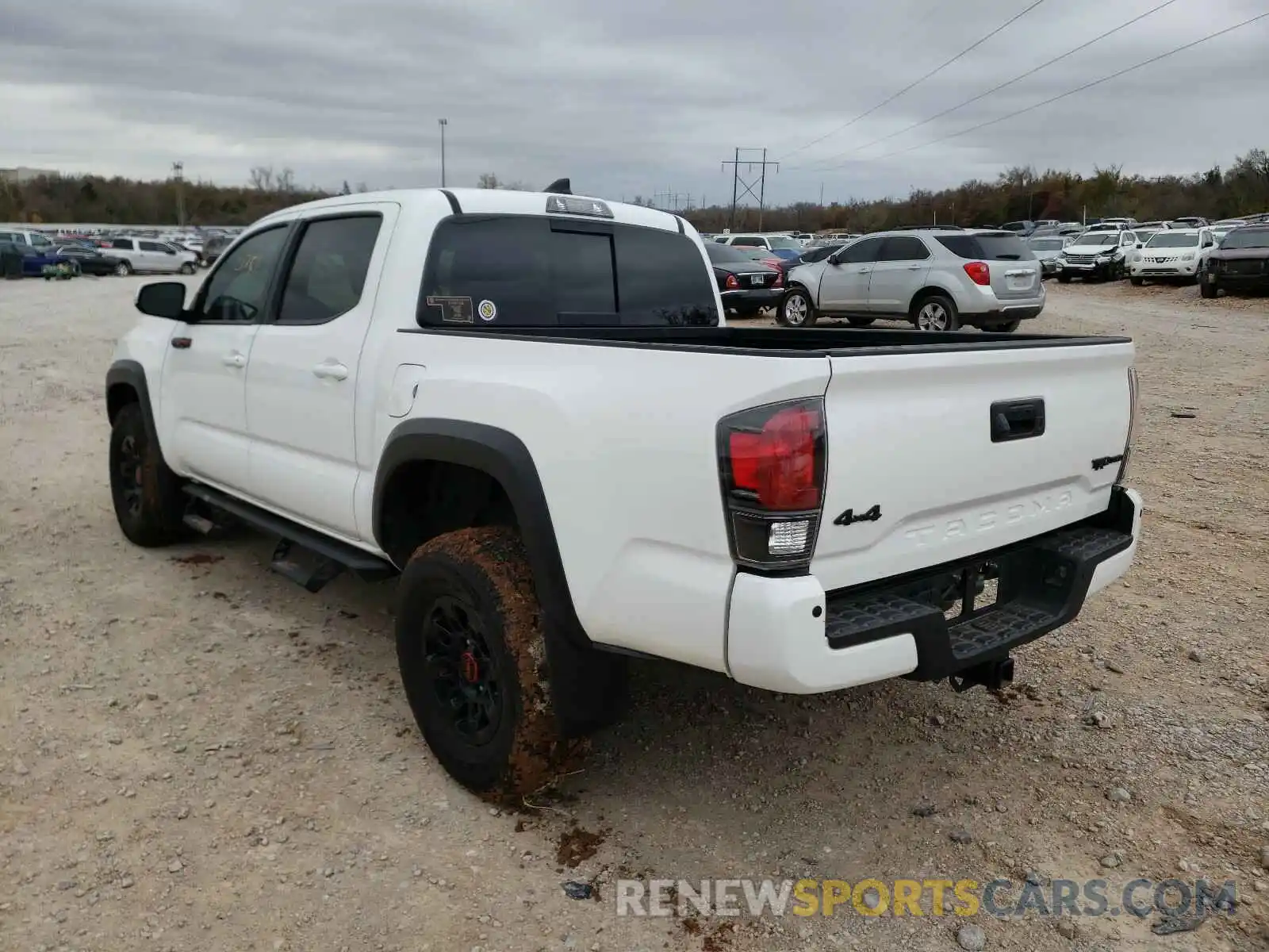 3 Photograph of a damaged car 5TFCZ5AN3KX179252 TOYOTA TACOMA 2019