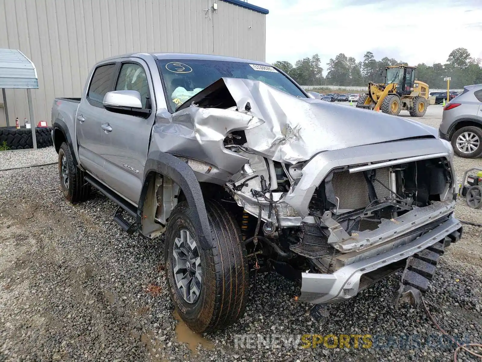 1 Photograph of a damaged car 5TFCZ5AN3KX180286 TOYOTA TACOMA 2019