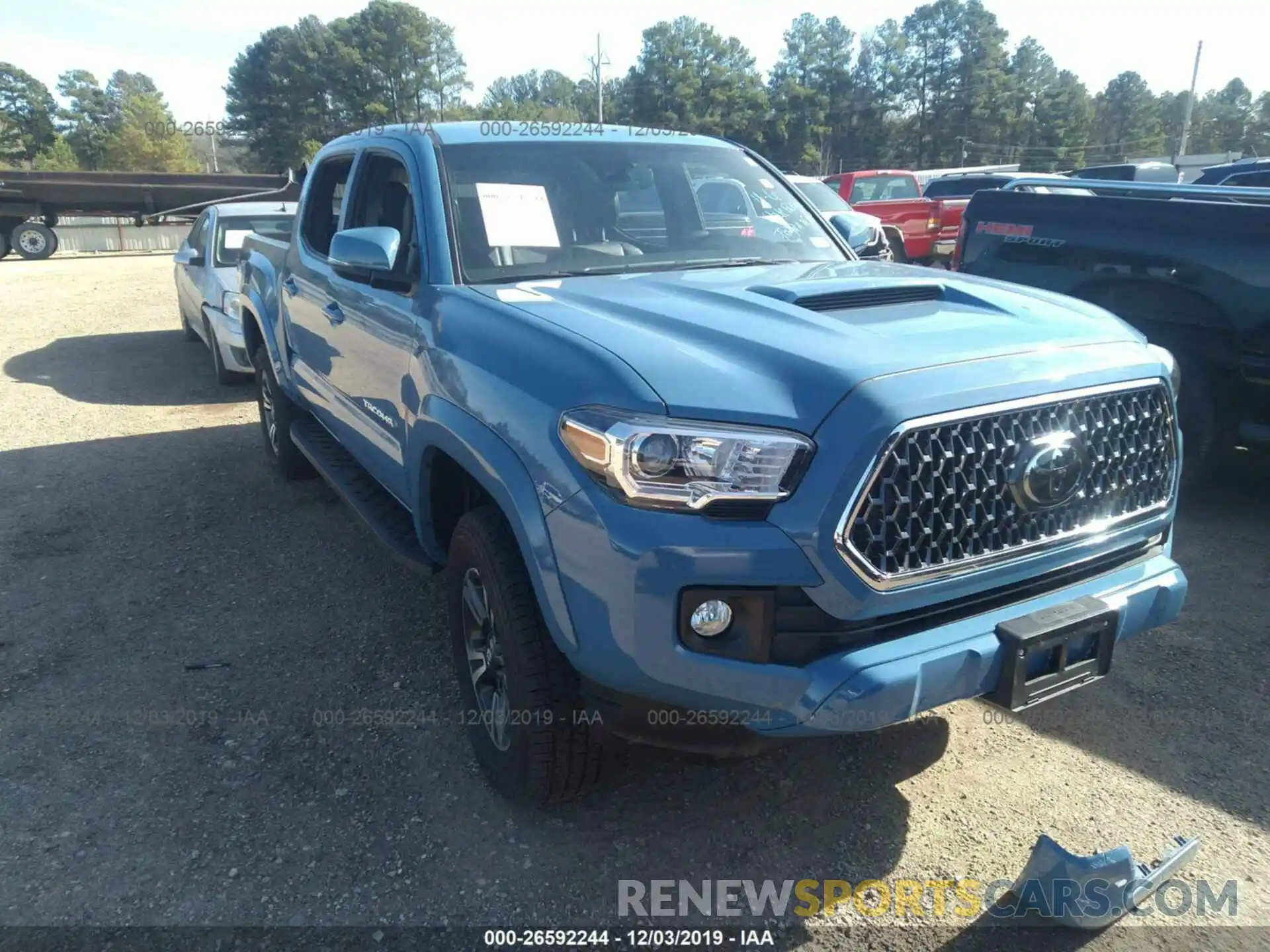 1 Фотография поврежденного автомобиля 5TFCZ5AN3KX188968 TOYOTA TACOMA 2019