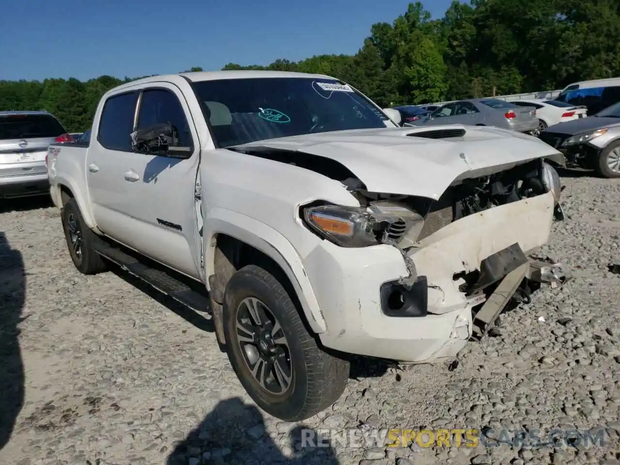 1 Photograph of a damaged car 5TFCZ5AN3KX189554 TOYOTA TACOMA 2019