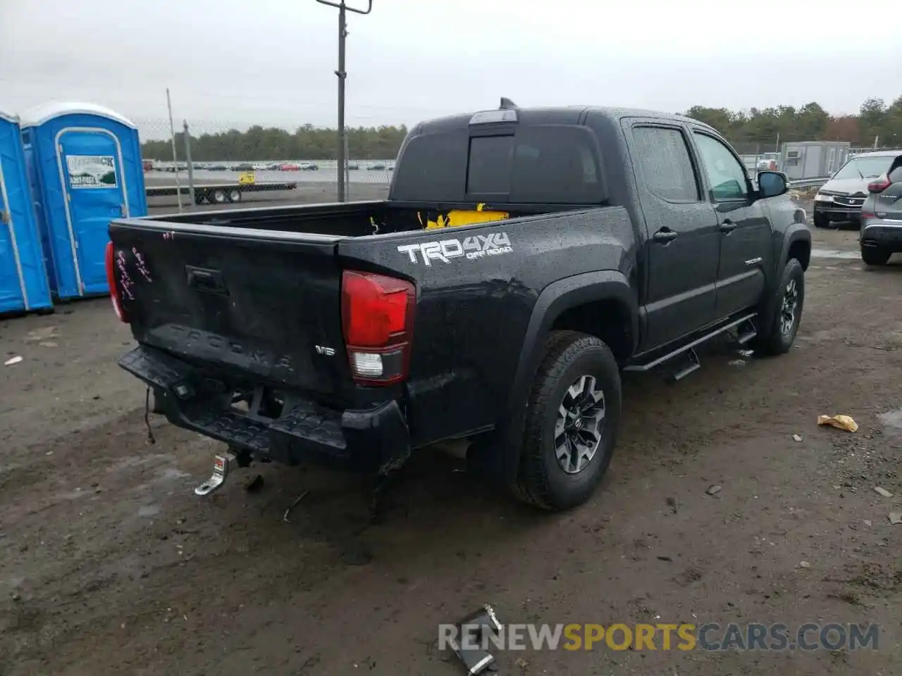 4 Фотография поврежденного автомобиля 5TFCZ5AN3KX190249 TOYOTA TACOMA 2019