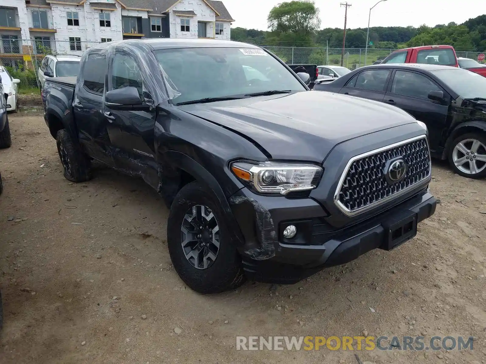 1 Photograph of a damaged car 5TFCZ5AN3KX190963 TOYOTA TACOMA 2019