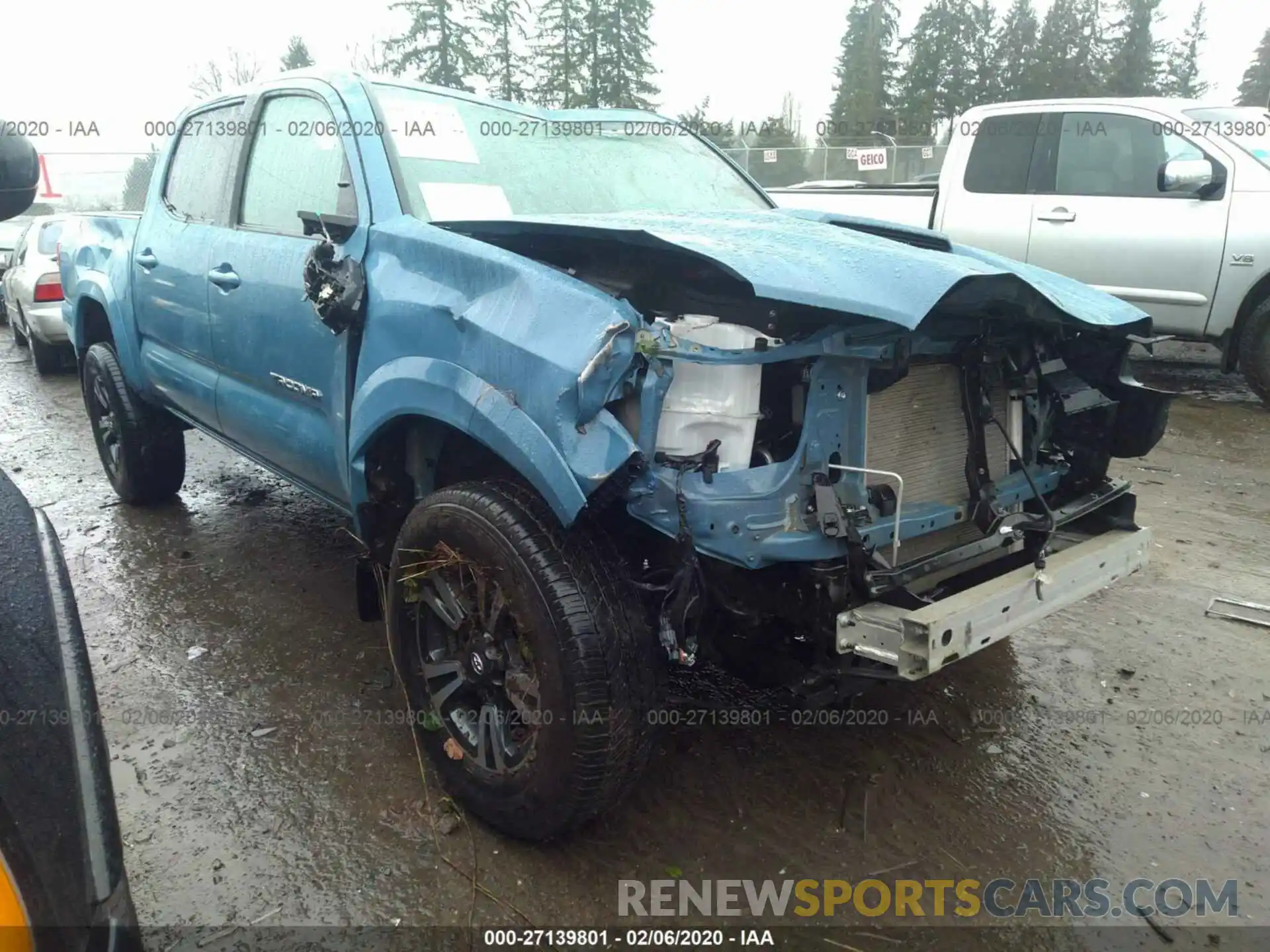 1 Photograph of a damaged car 5TFCZ5AN3KX192616 TOYOTA TACOMA 2019