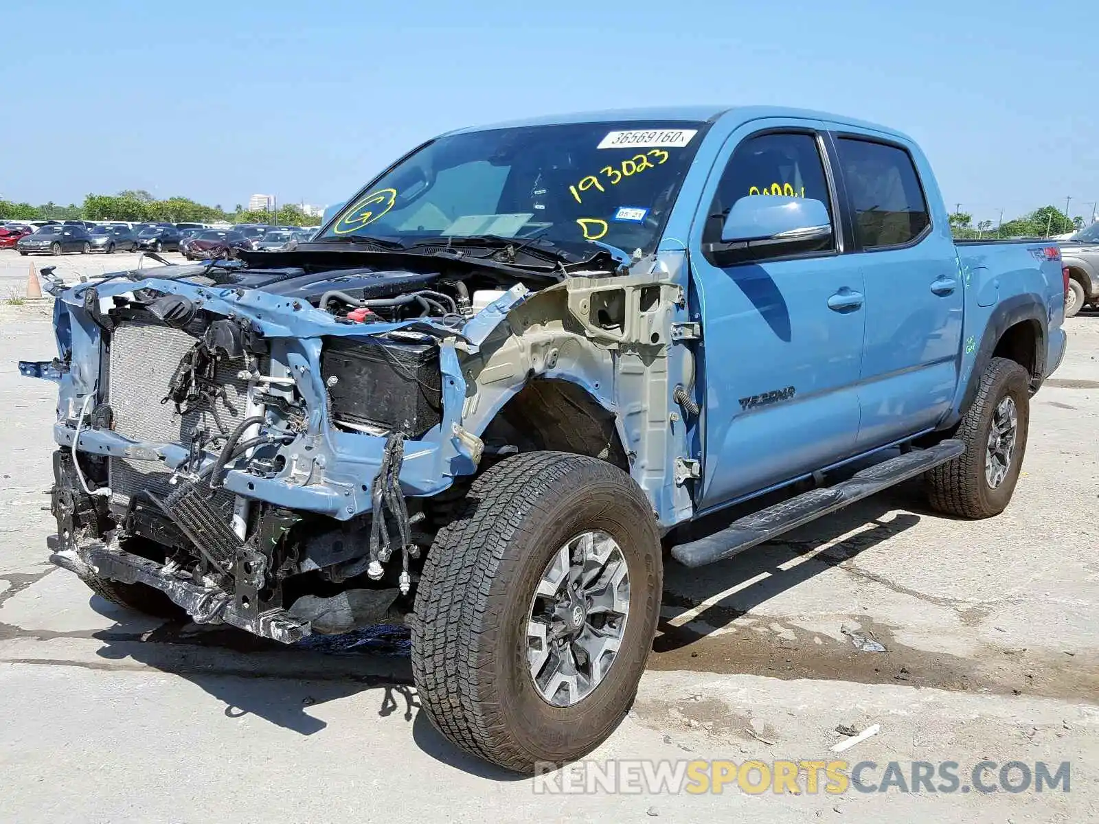 2 Photograph of a damaged car 5TFCZ5AN3KX193023 TOYOTA TACOMA 2019