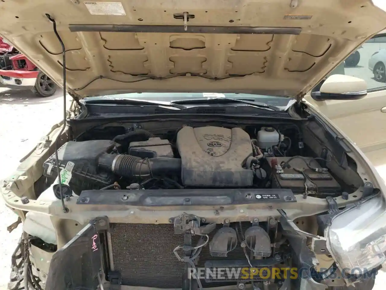 7 Photograph of a damaged car 5TFCZ5AN4KX166140 TOYOTA TACOMA 2019