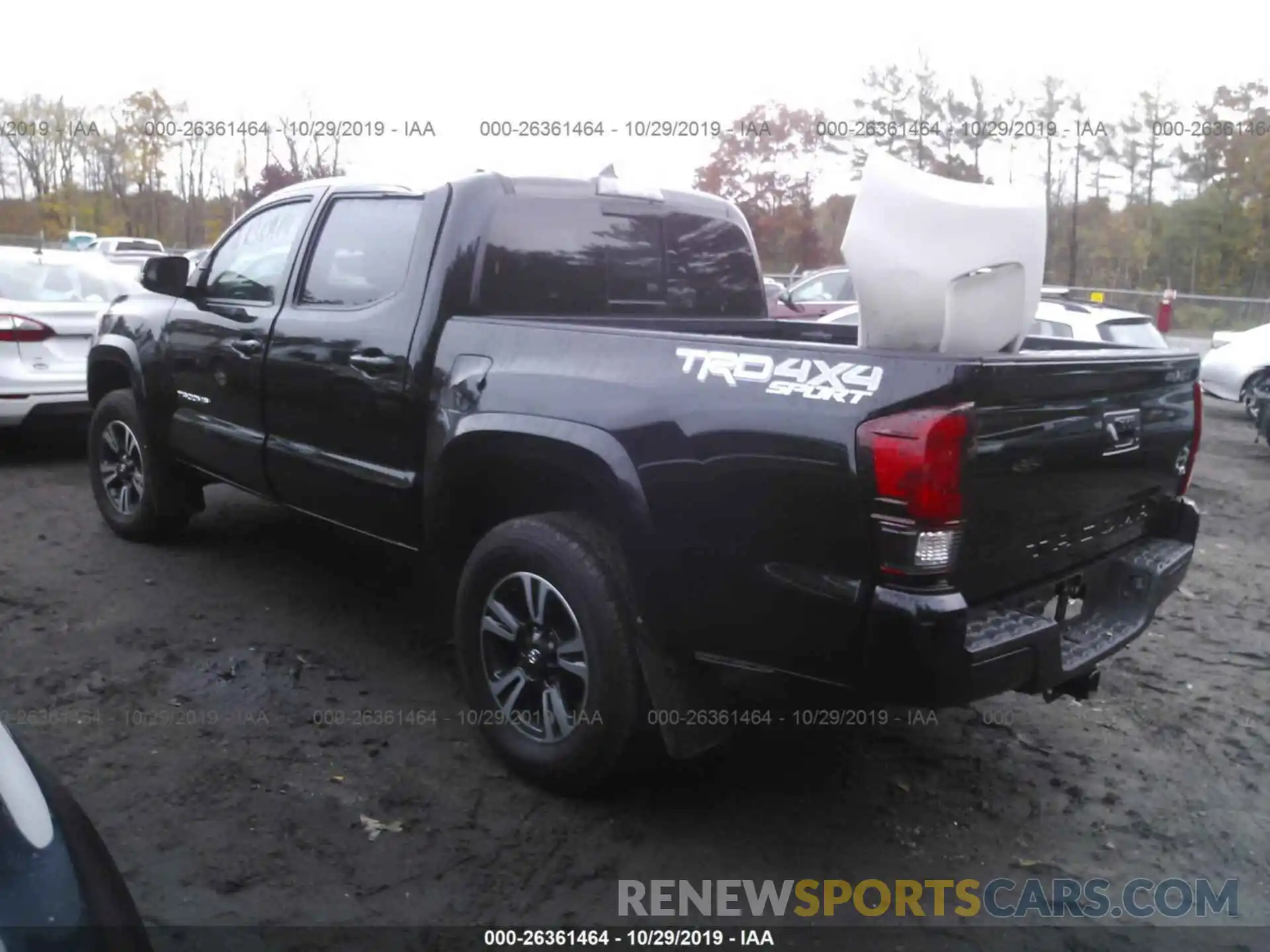 3 Фотография поврежденного автомобиля 5TFCZ5AN4KX174609 TOYOTA TACOMA 2019