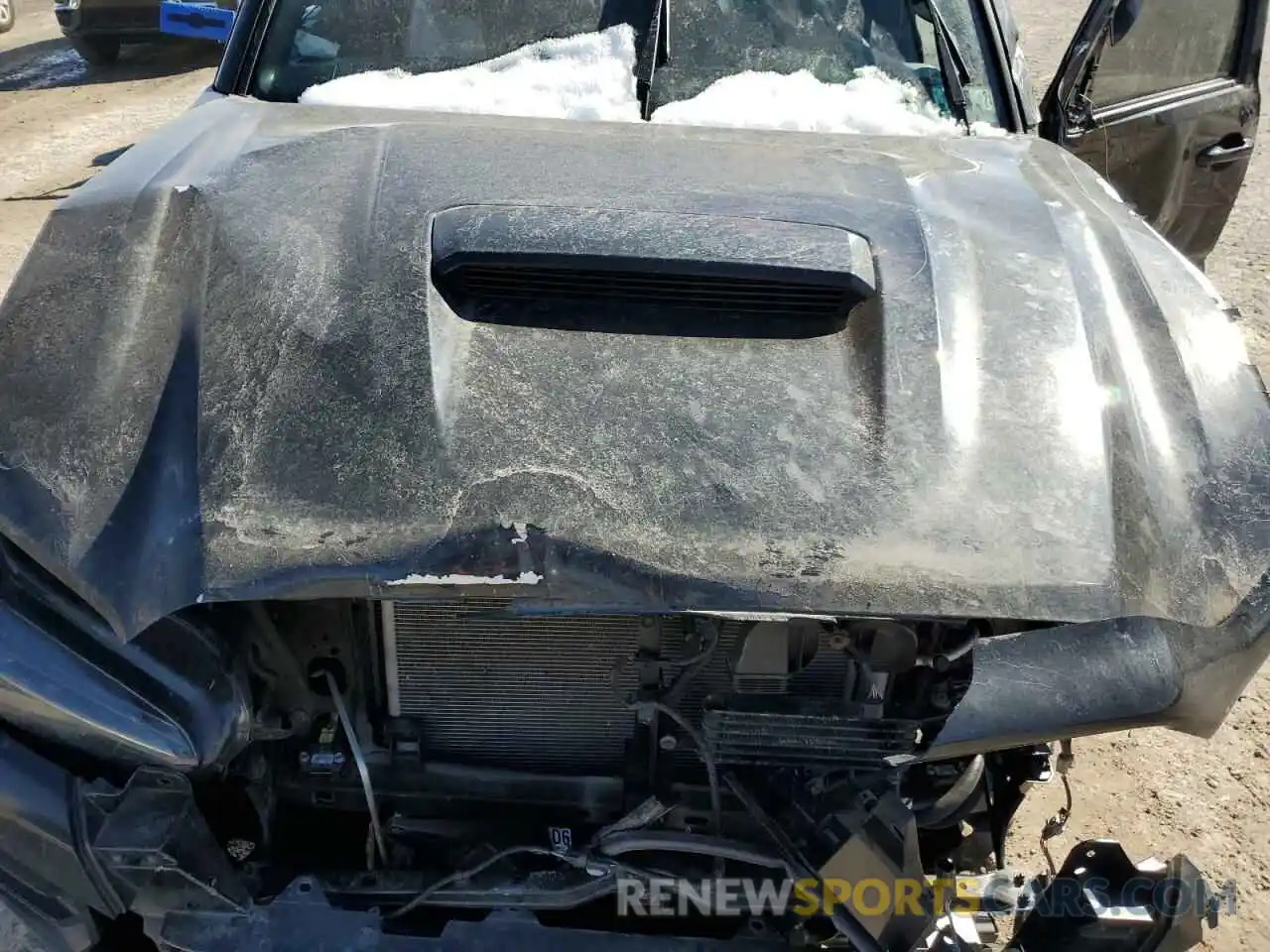 11 Photograph of a damaged car 5TFCZ5AN4KX175016 TOYOTA TACOMA 2019