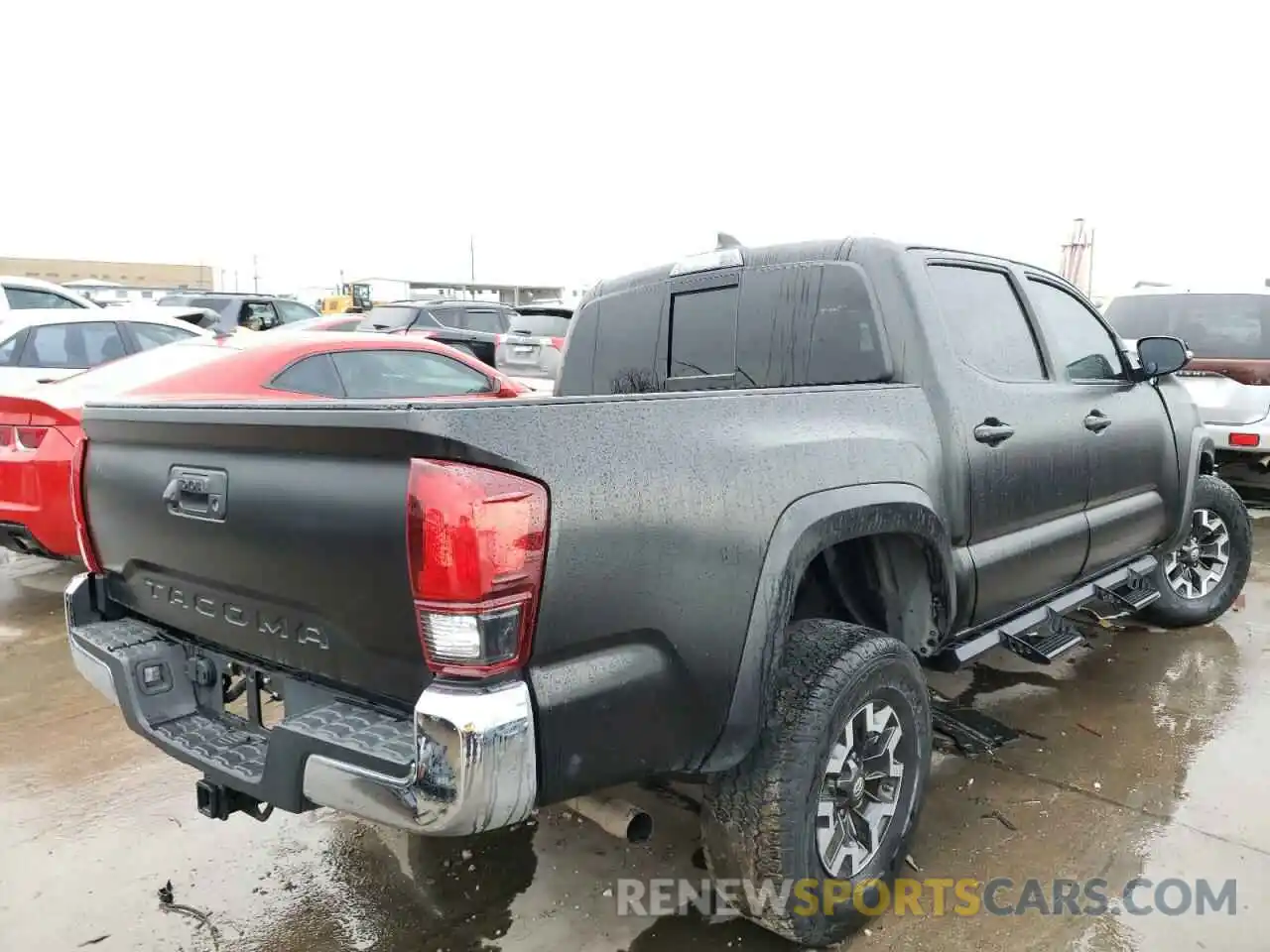 4 Фотография поврежденного автомобиля 5TFCZ5AN4KX177347 TOYOTA TACOMA 2019