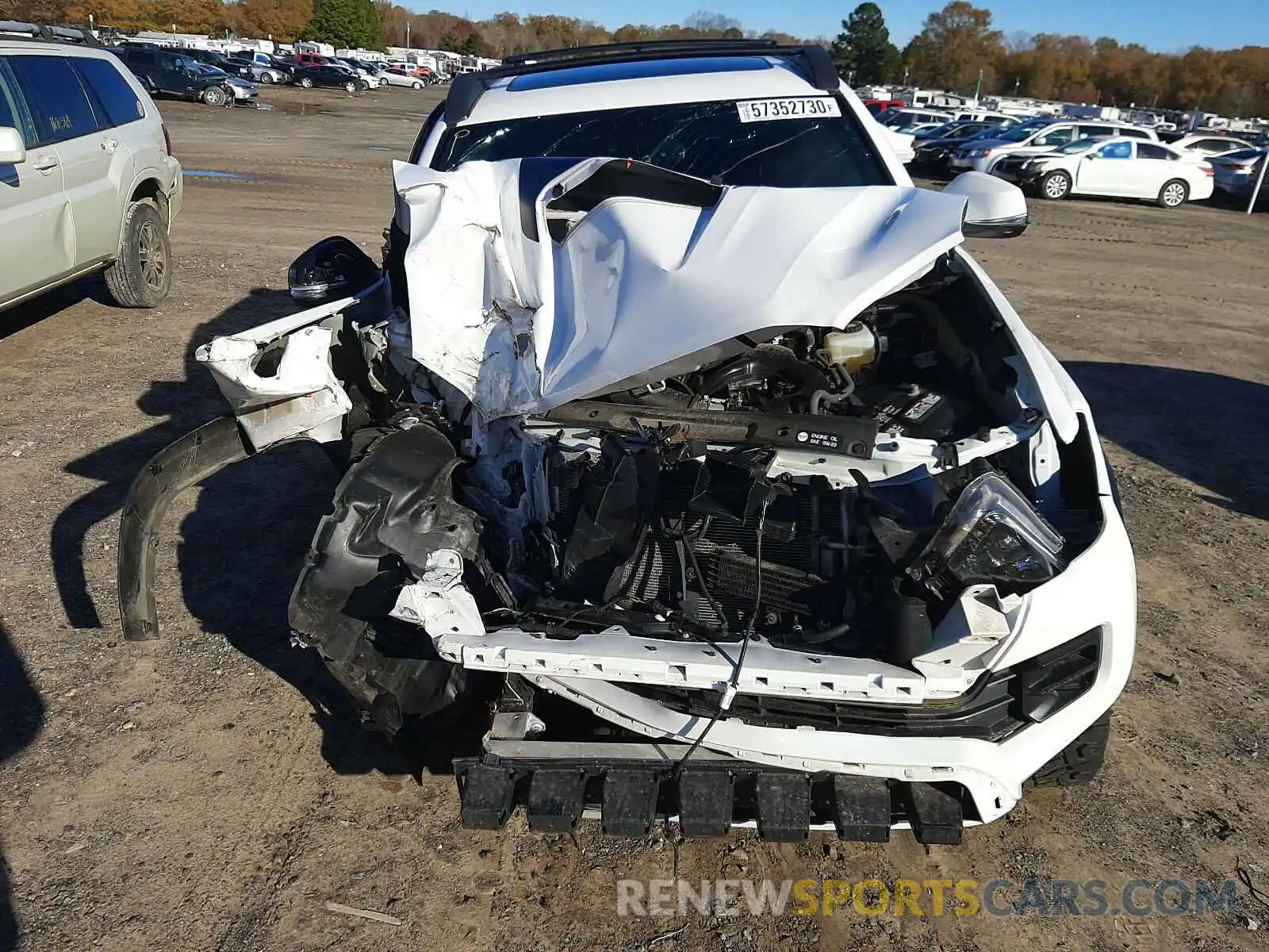 7 Photograph of a damaged car 5TFCZ5AN4KX182905 TOYOTA TACOMA 2019