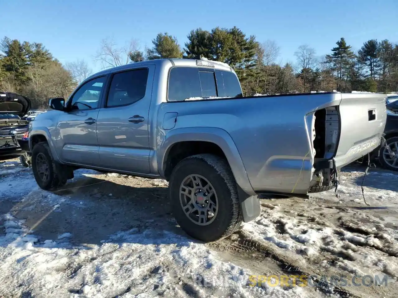 2 Photograph of a damaged car 5TFCZ5AN4KX195296 TOYOTA TACOMA 2019