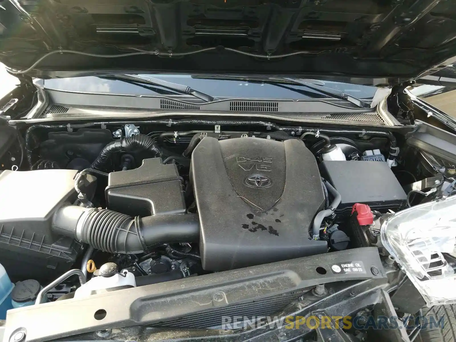 7 Photograph of a damaged car 5TFCZ5AN4KX197212 TOYOTA TACOMA 2019