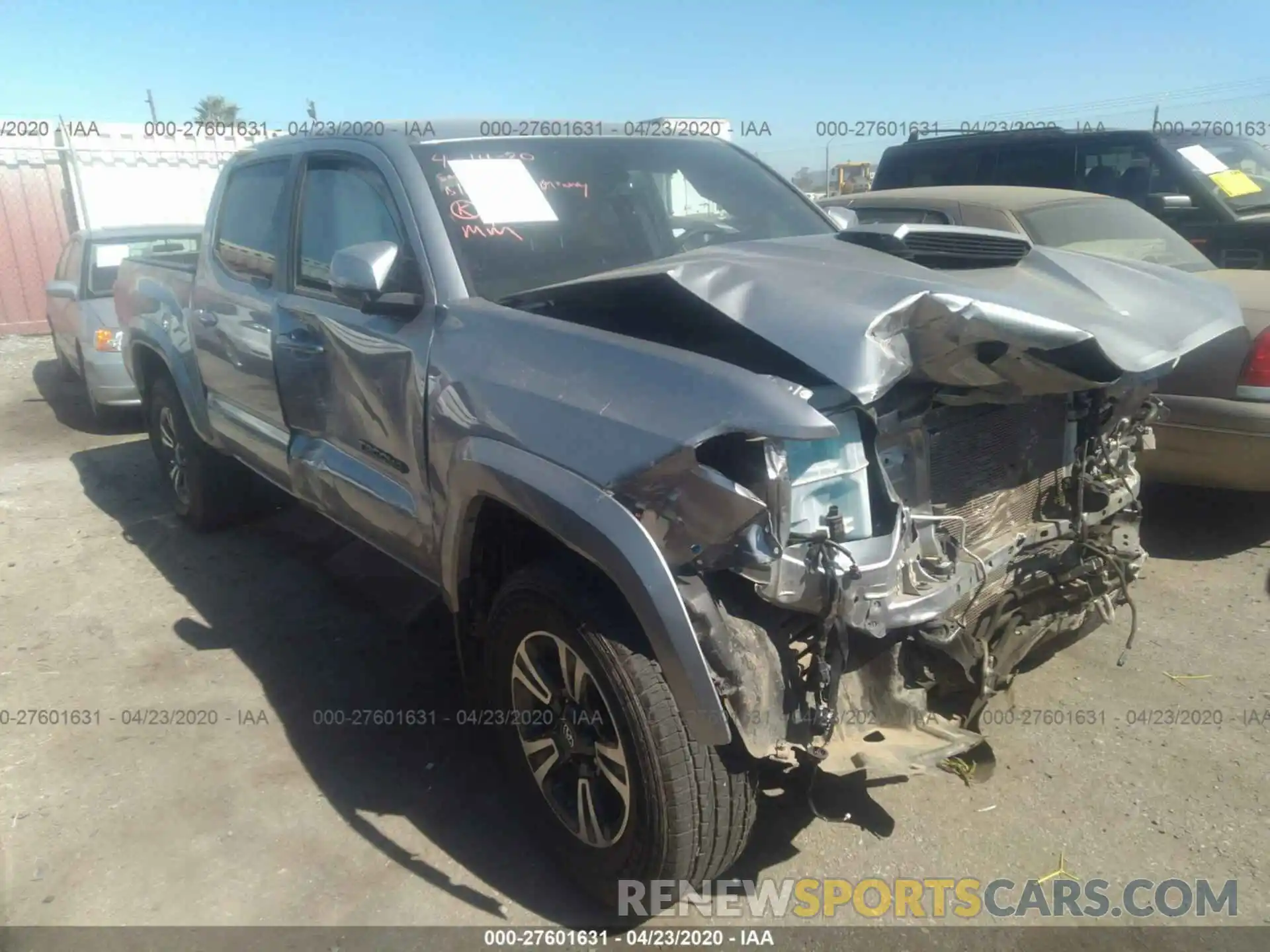 1 Photograph of a damaged car 5TFCZ5AN4KX198053 TOYOTA TACOMA 2019