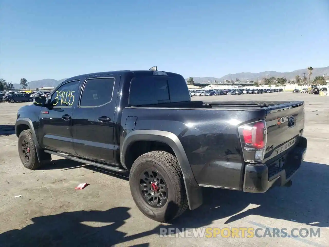 3 Photograph of a damaged car 5TFCZ5AN4KX212274 TOYOTA TACOMA 2019