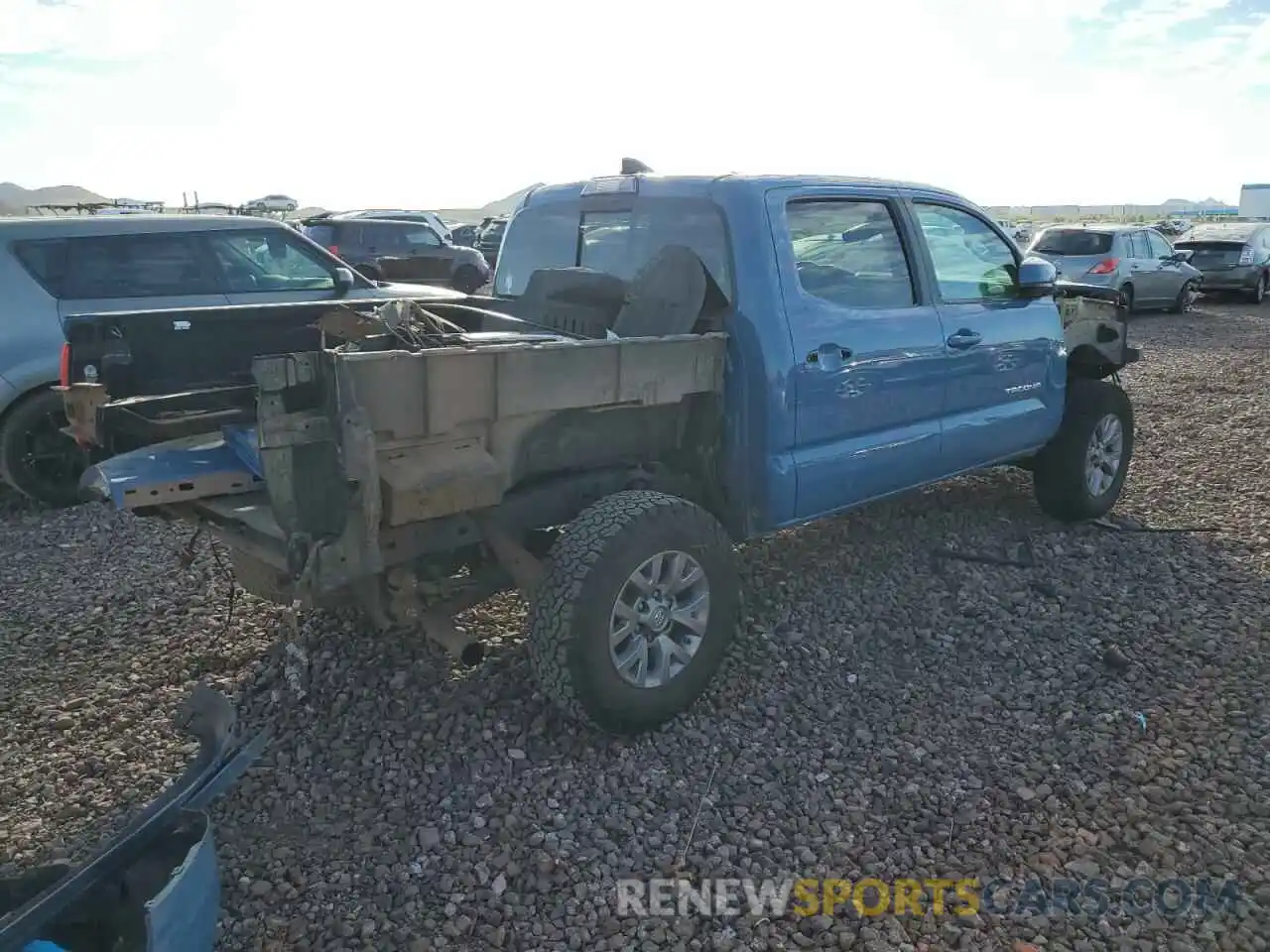 3 Photograph of a damaged car 5TFCZ5AN5KX172609 TOYOTA TACOMA 2019