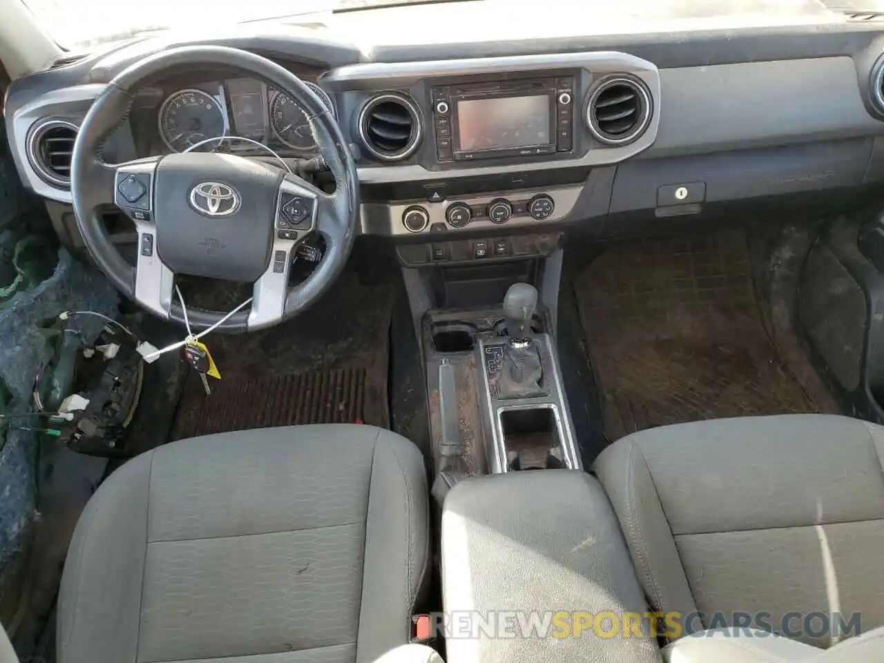 8 Photograph of a damaged car 5TFCZ5AN5KX172609 TOYOTA TACOMA 2019