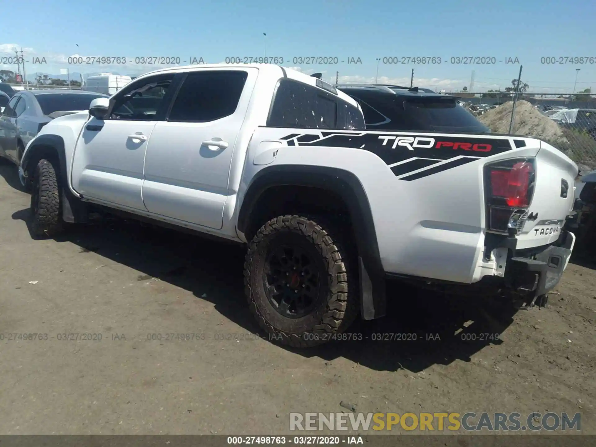 3 Photograph of a damaged car 5TFCZ5AN5KX174568 TOYOTA TACOMA 2019