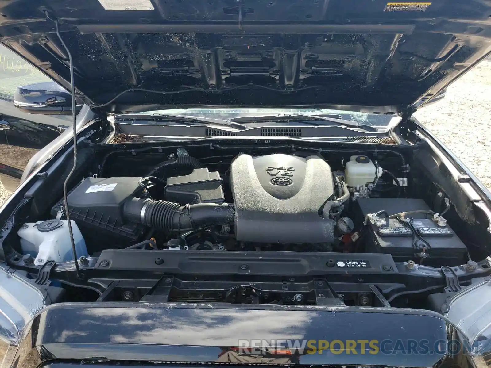 7 Photograph of a damaged car 5TFCZ5AN5KX177602 TOYOTA TACOMA 2019