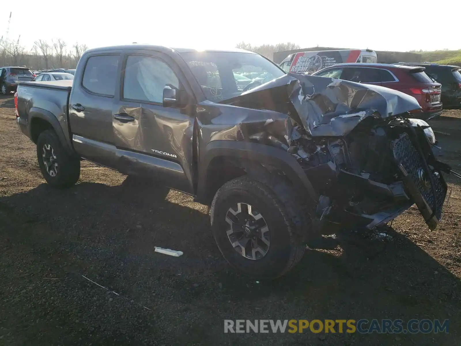 1 Photograph of a damaged car 5TFCZ5AN5KX187367 TOYOTA TACOMA 2019