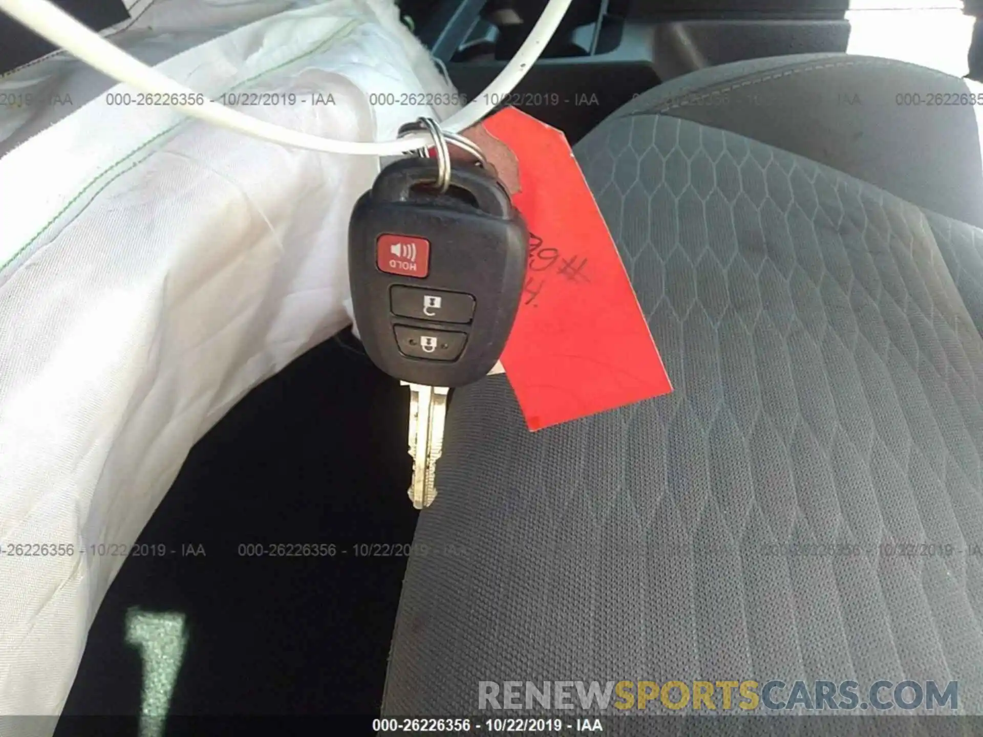 11 Photograph of a damaged car 5TFCZ5AN5KX194609 TOYOTA TACOMA 2019