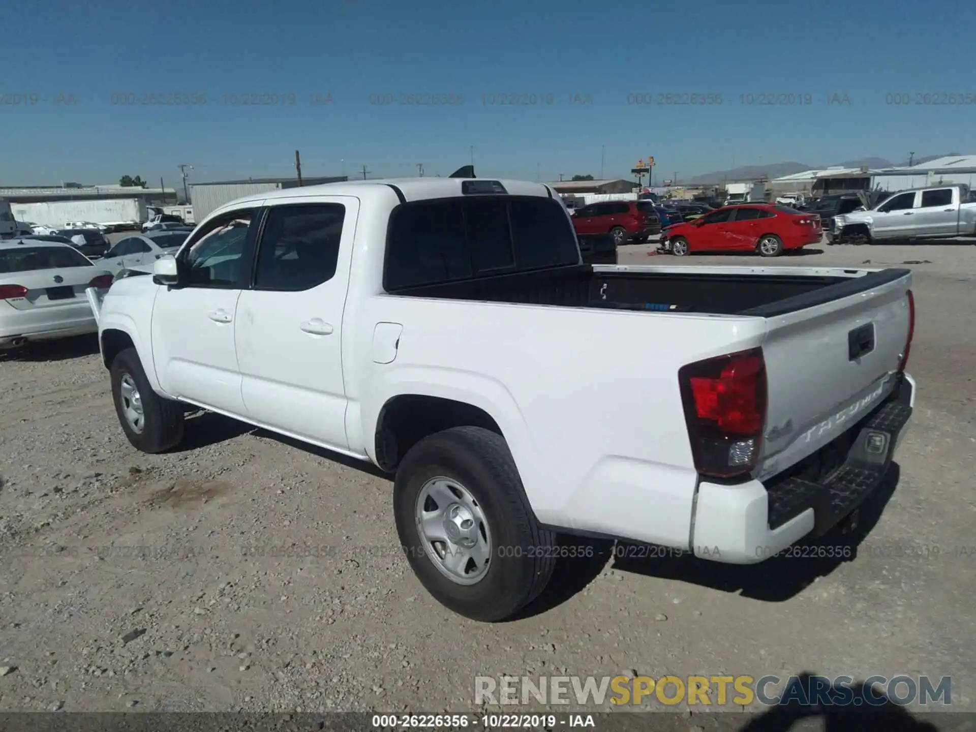 3 Photograph of a damaged car 5TFCZ5AN5KX194609 TOYOTA TACOMA 2019