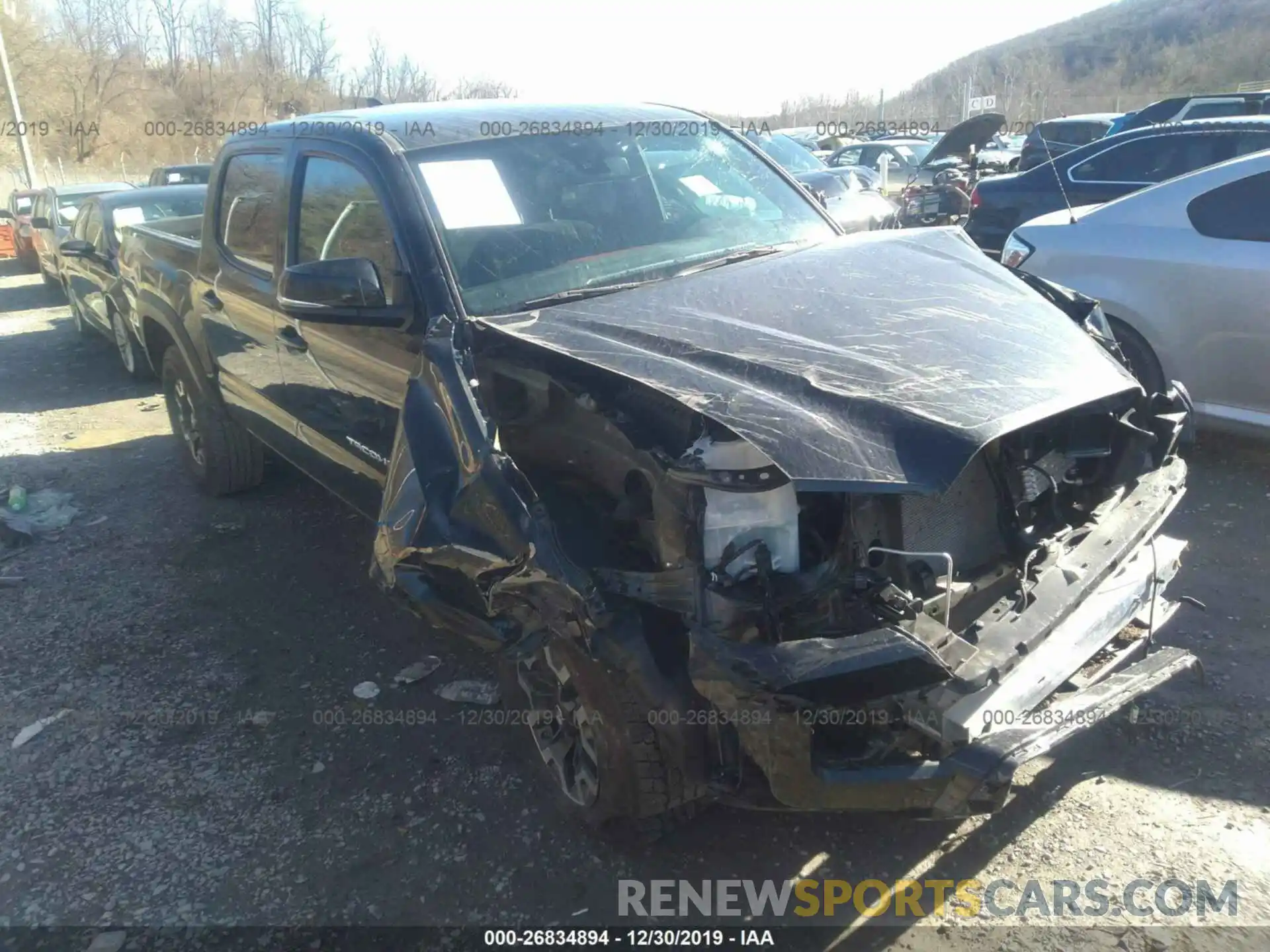 1 Photograph of a damaged car 5TFCZ5AN5KX195033 TOYOTA TACOMA 2019