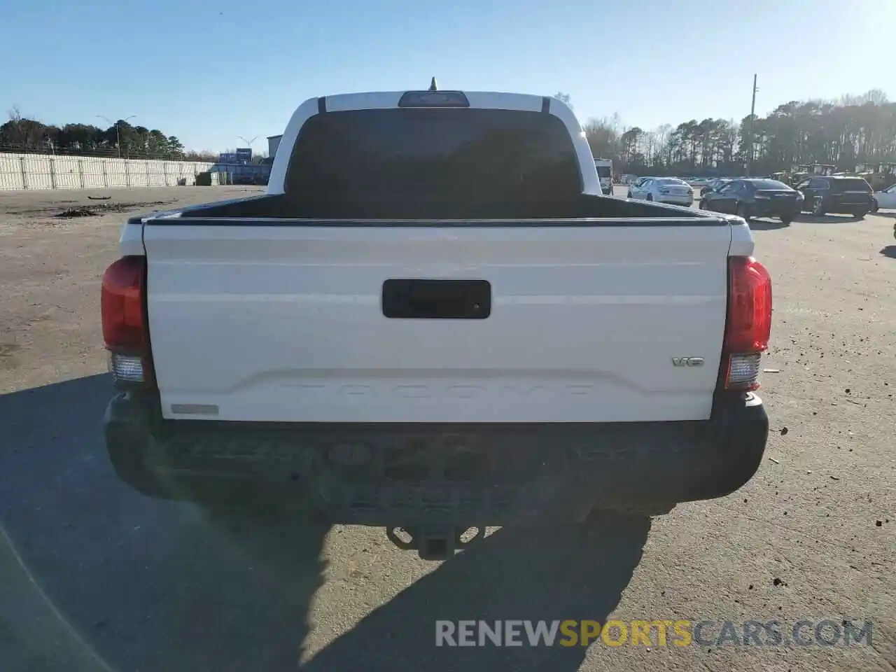 6 Photograph of a damaged car 5TFCZ5AN5KX201543 TOYOTA TACOMA 2019