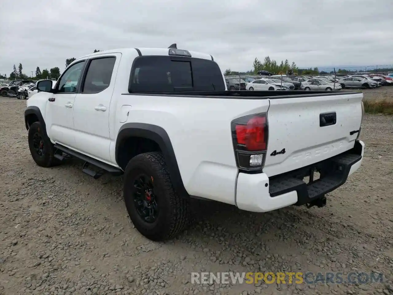 3 Photograph of a damaged car 5TFCZ5AN5KX206158 TOYOTA TACOMA 2019