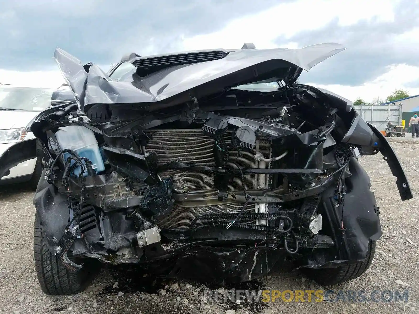 9 Photograph of a damaged car 5TFCZ5AN5KX211912 TOYOTA TACOMA 2019