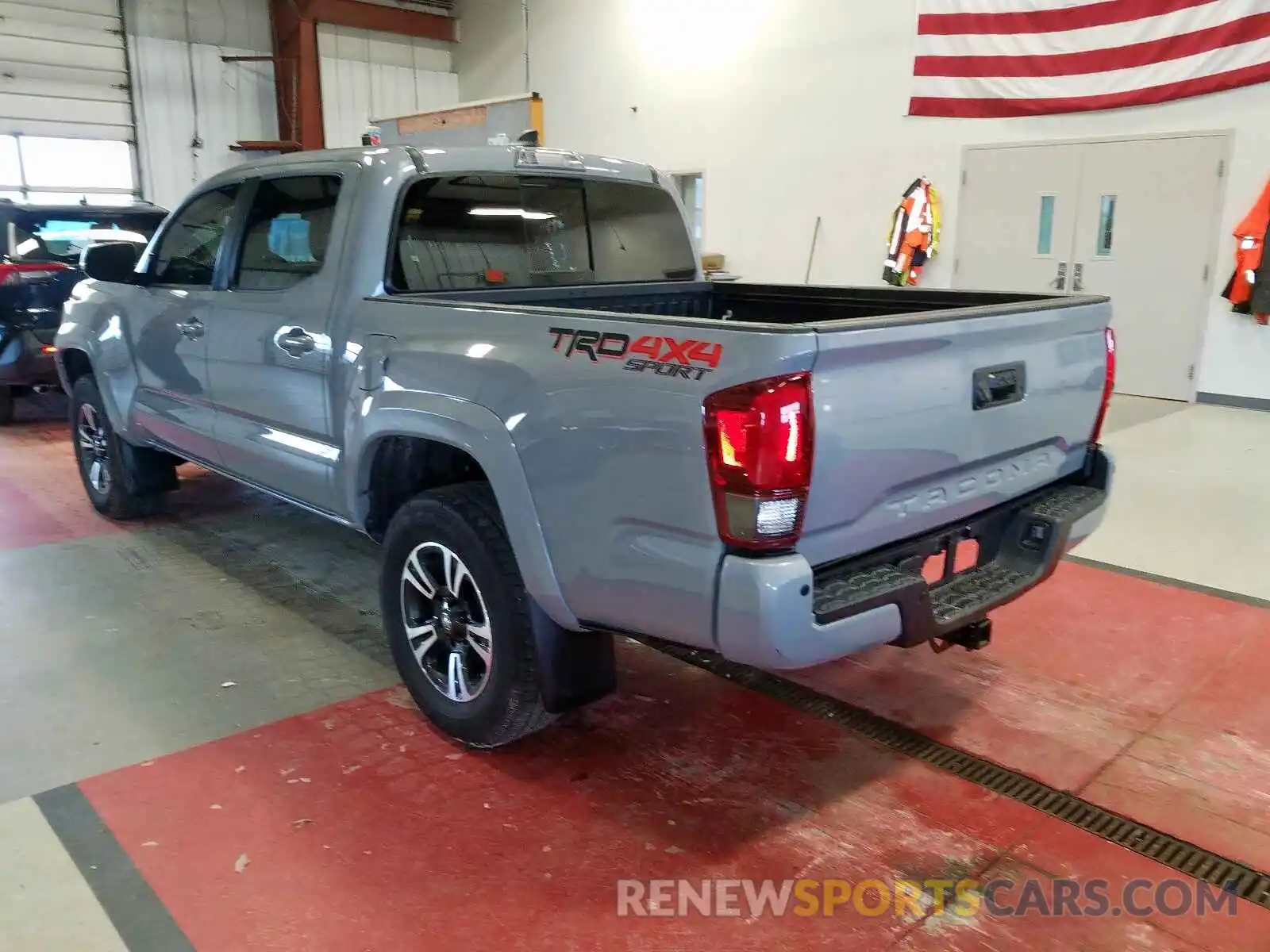 3 Photograph of a damaged car 5TFCZ5AN6KX170514 TOYOTA TACOMA 2019