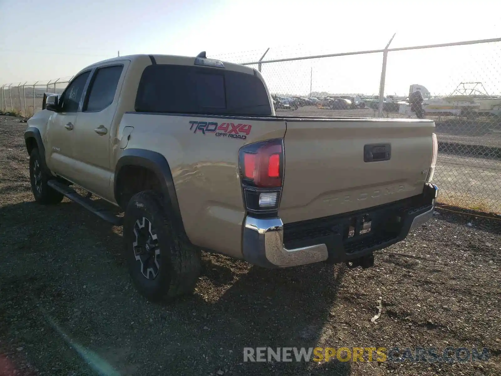 3 Photograph of a damaged car 5TFCZ5AN6KX173056 TOYOTA TACOMA 2019