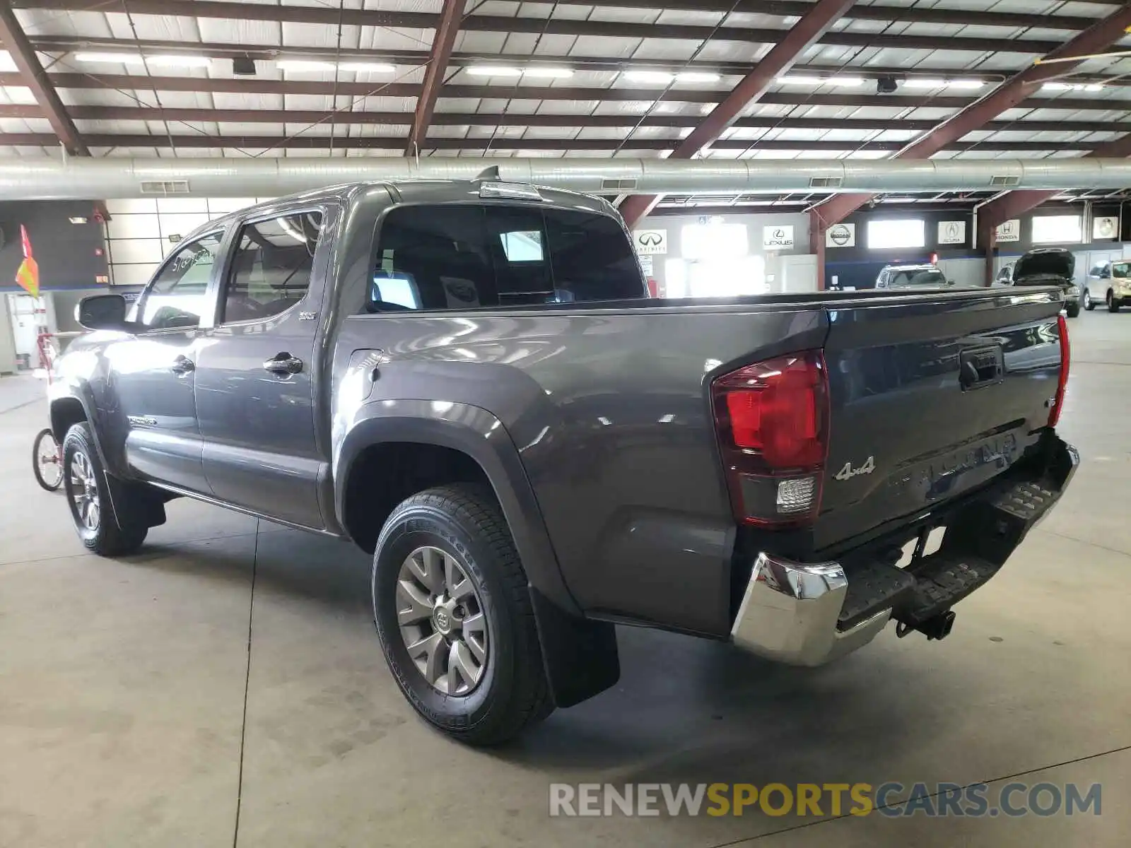 3 Photograph of a damaged car 5TFCZ5AN6KX179617 TOYOTA TACOMA 2019