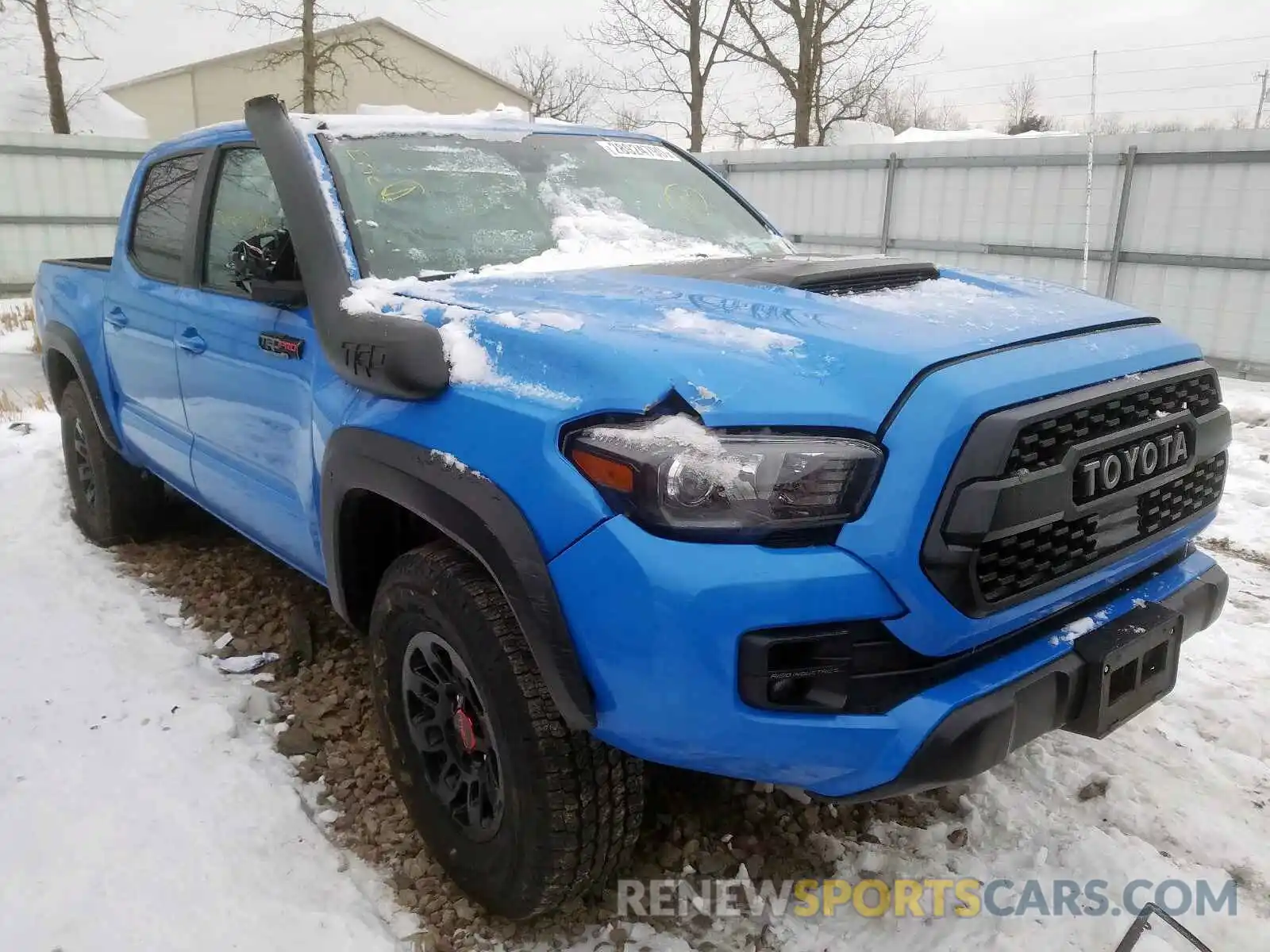 1 Photograph of a damaged car 5TFCZ5AN6KX179763 TOYOTA TACOMA 2019