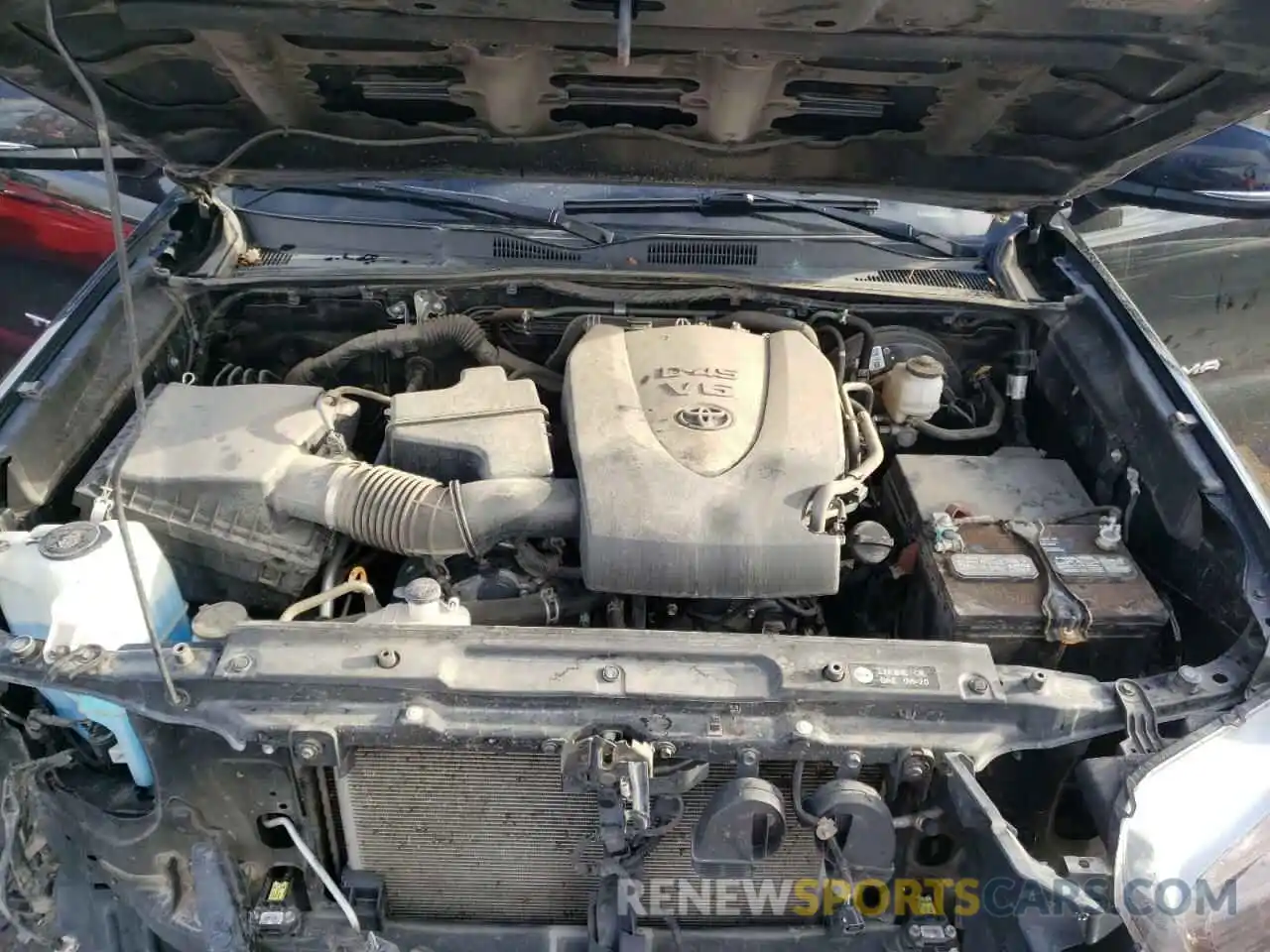 7 Photograph of a damaged car 5TFCZ5AN6KX185787 TOYOTA TACOMA 2019