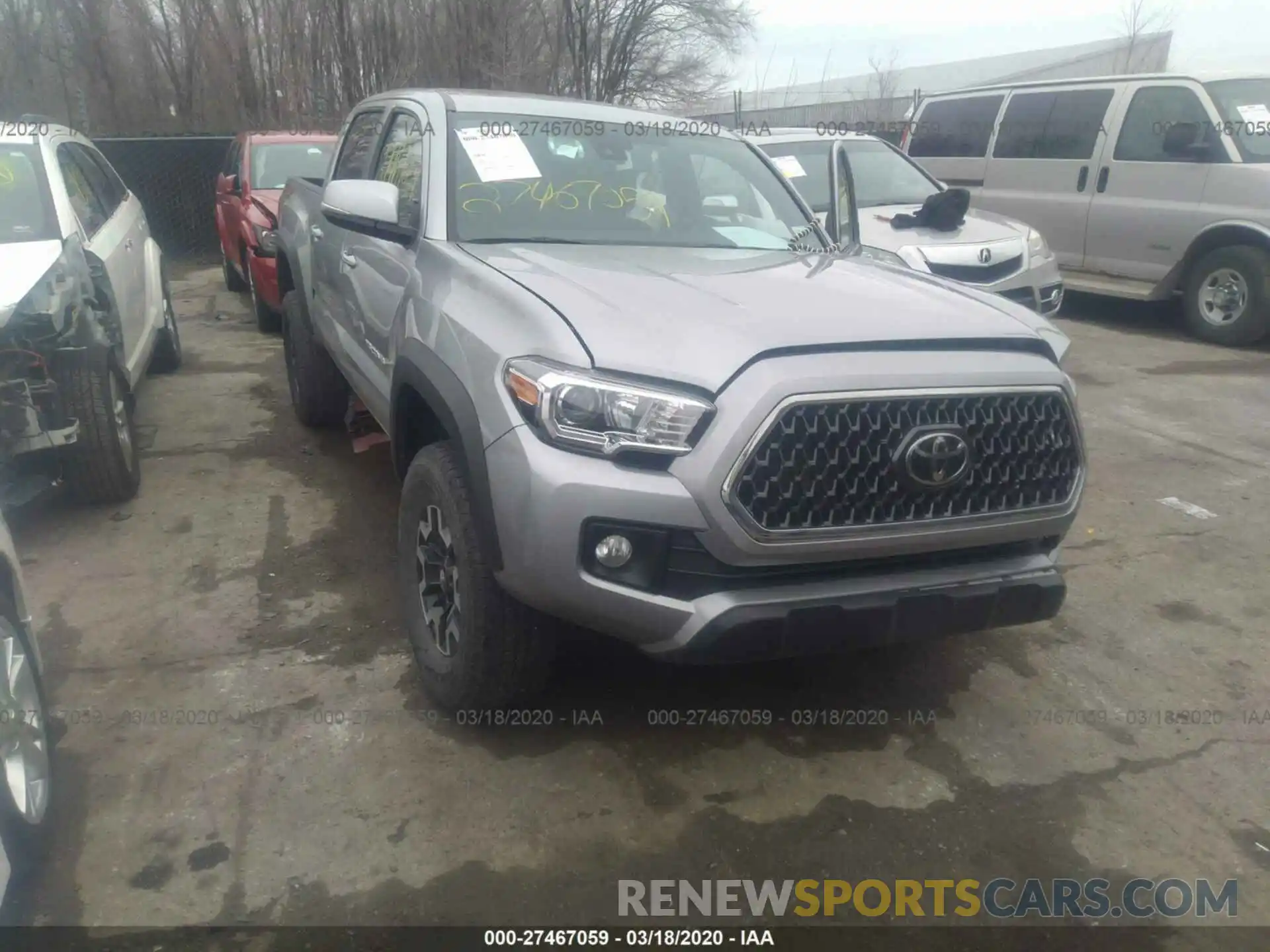 1 Photograph of a damaged car 5TFCZ5AN6KX186485 TOYOTA TACOMA 2019